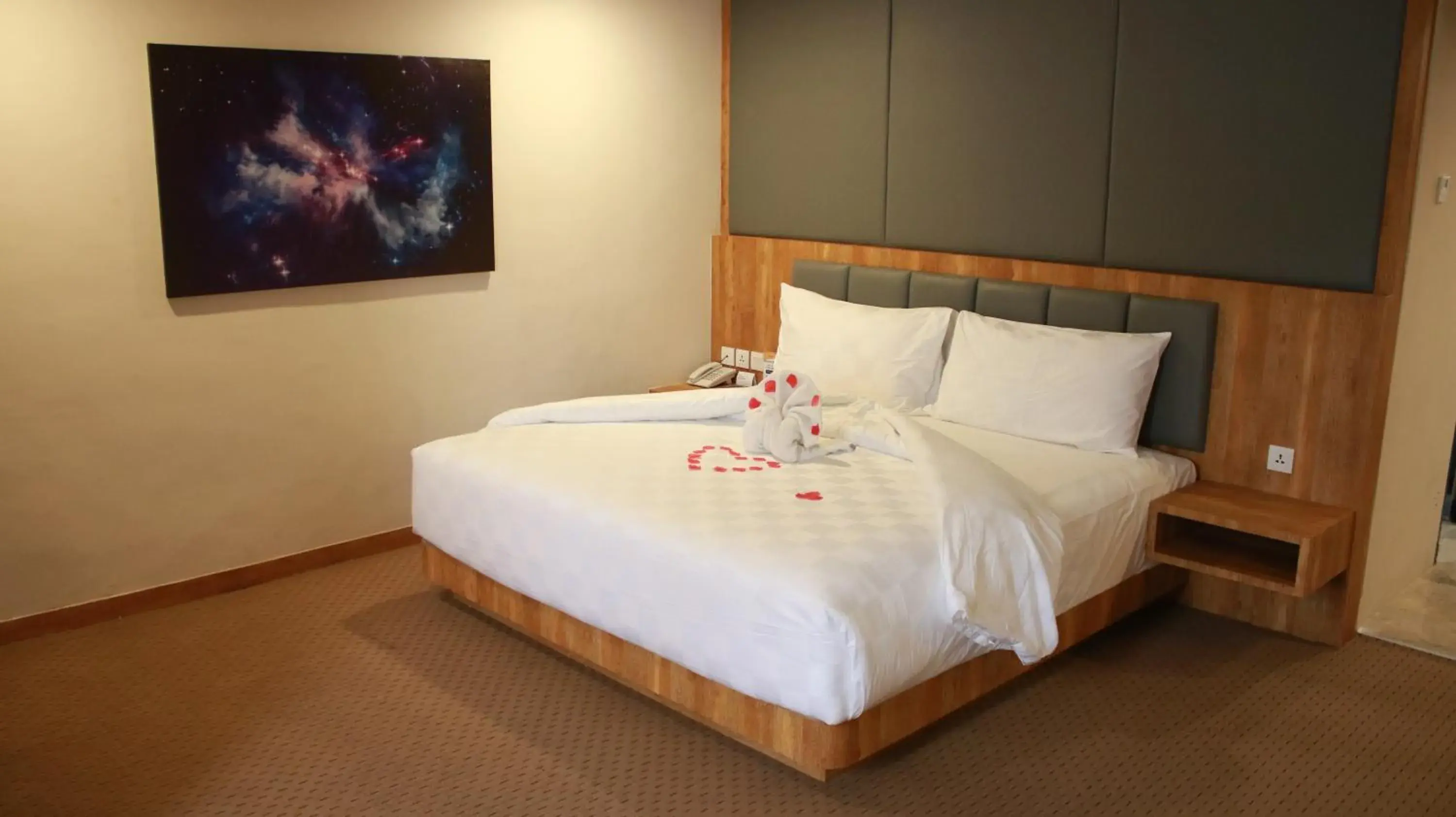 Grand Deluxe Room in Beverly Hotel Batam Grand Deluxe Room in Beverly Hotel Batam