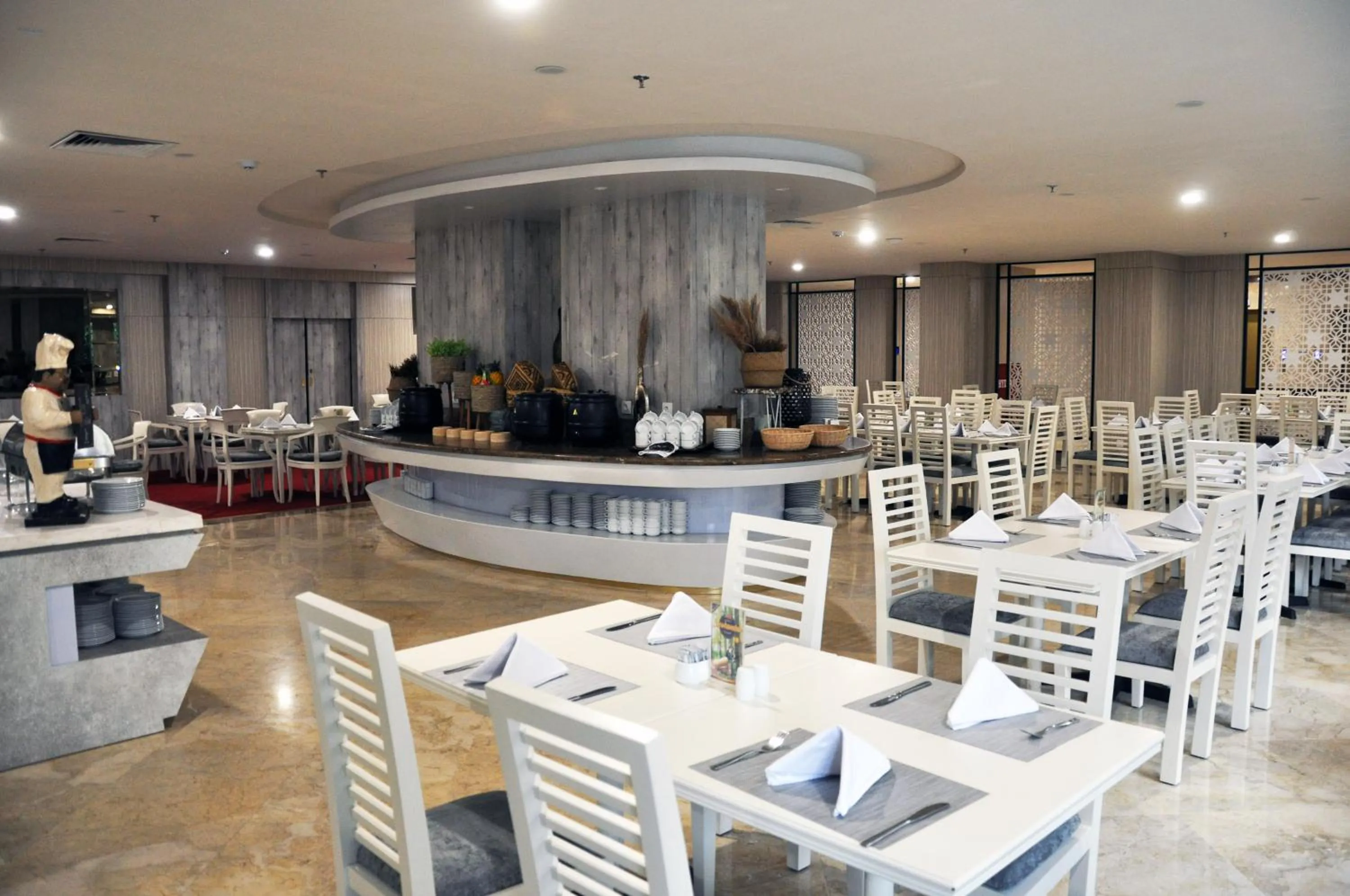 Breakfast in Beverly Hotel Batam