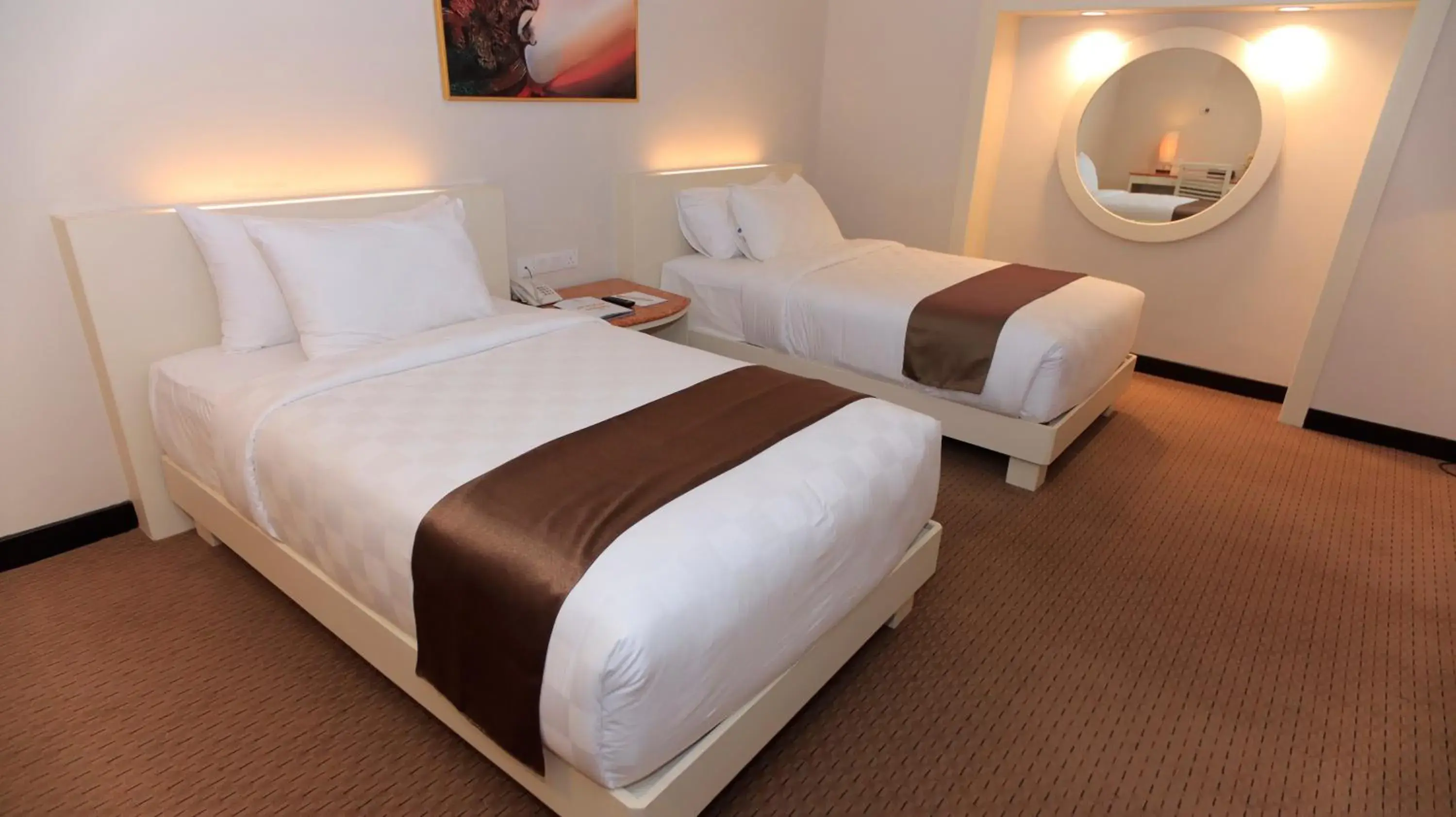 Superior Twin Room in Beverly Hotel Batam Superior Twin Room in Beverly Hotel Batam