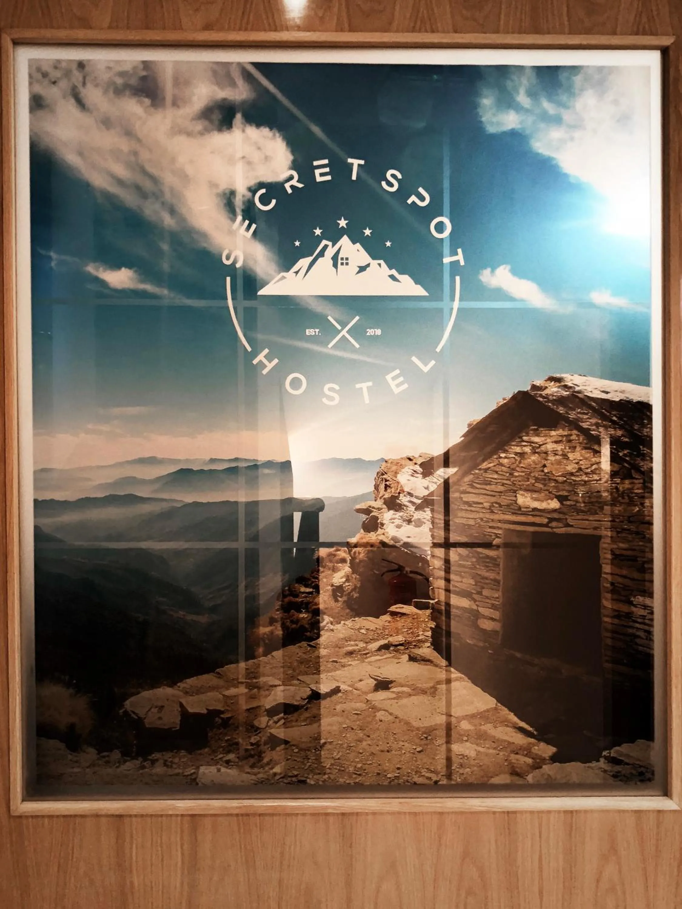 Communal lounge/ TV room in Secret Spot Hostel