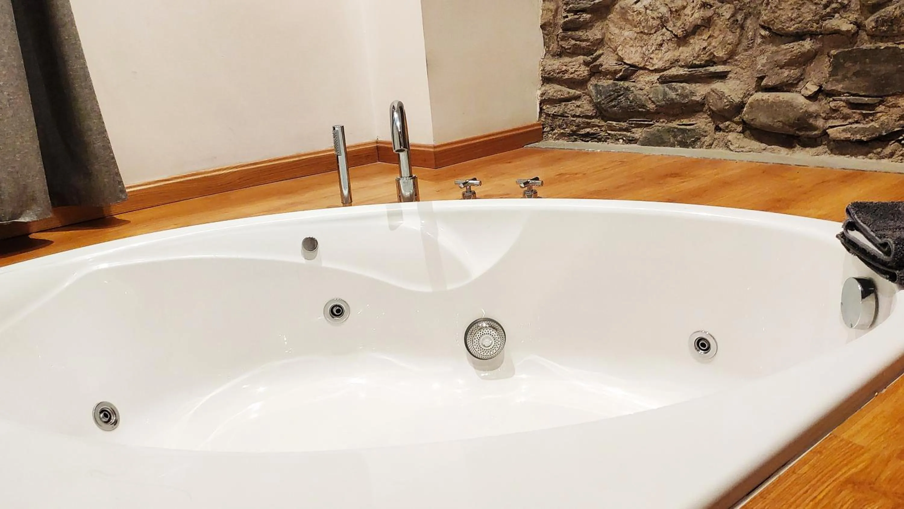 Massage in Secret Spot Hostel