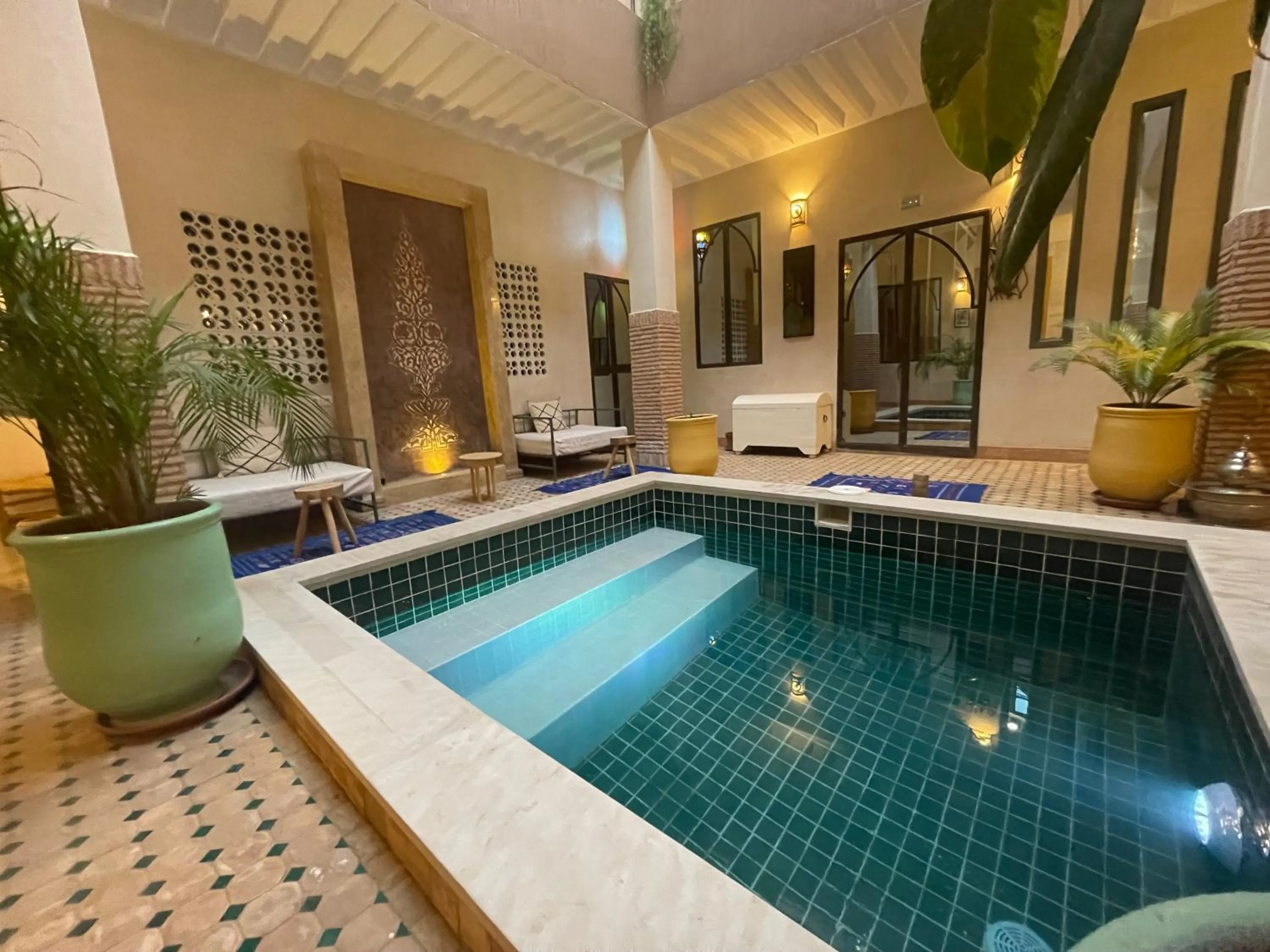 Swimming pool in Riad Samarine