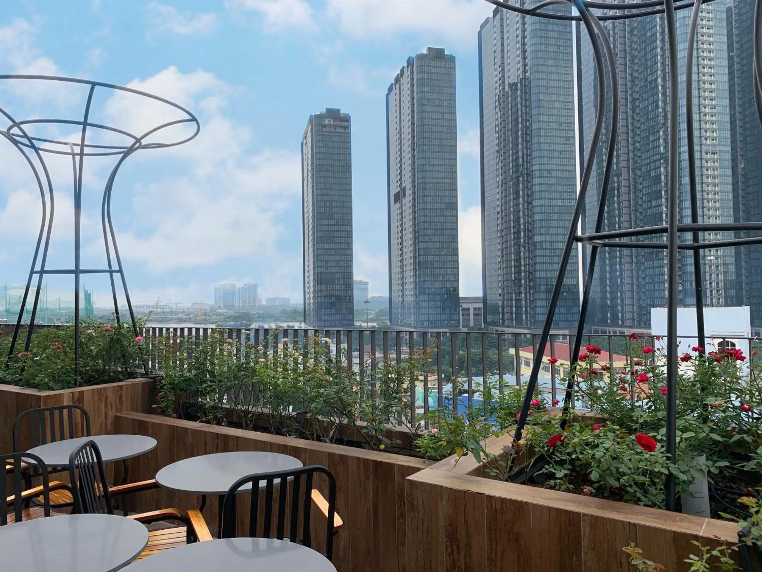 Patio in The Bloom Pham Viet Chanh - Modern Living Space in Saigon - A Top Choice for Western Travelers