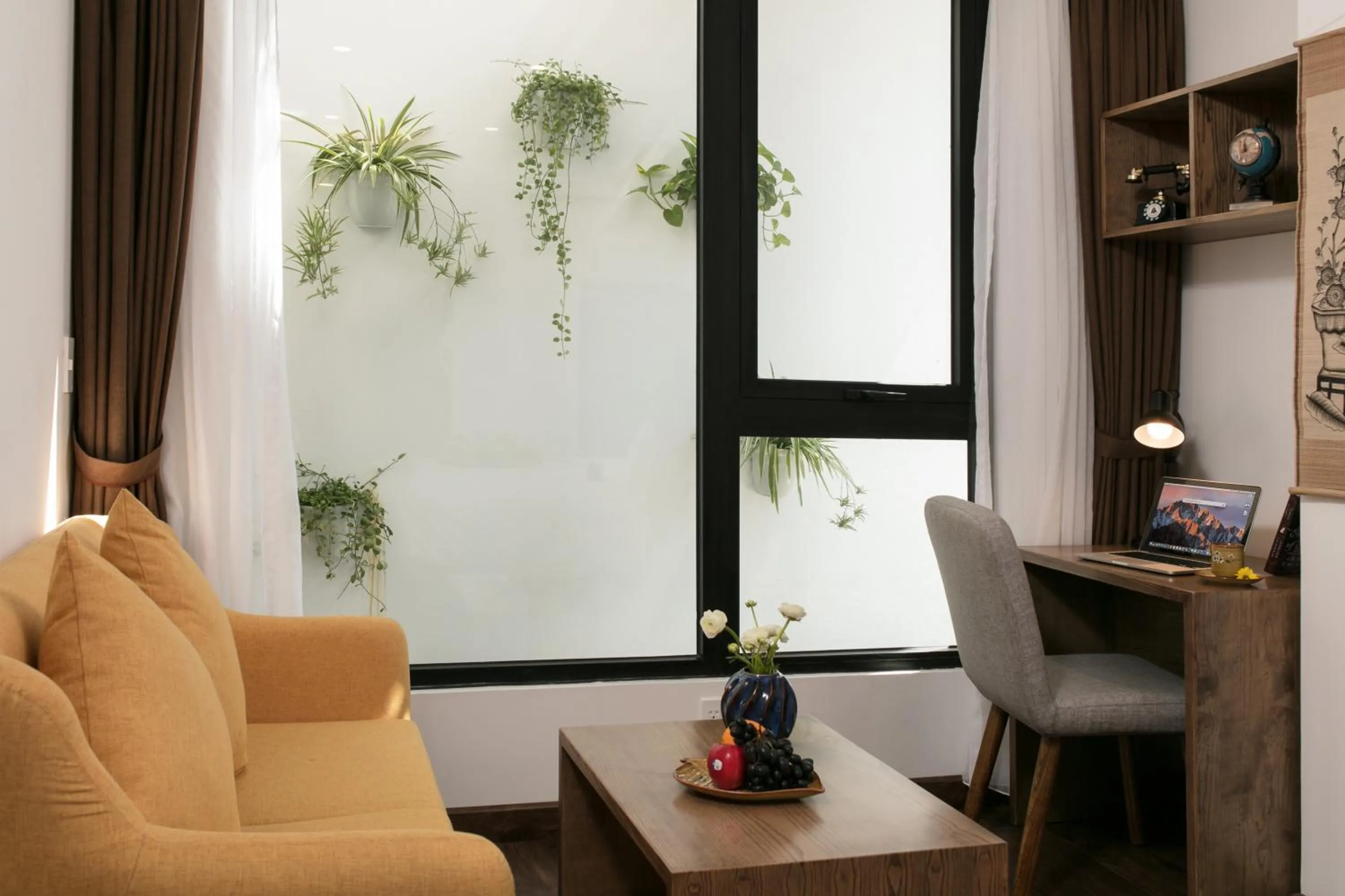 Day in The Bloom Pham Viet Chanh - Modern Living Space in Saigon - A Top Choice for Western Travelers