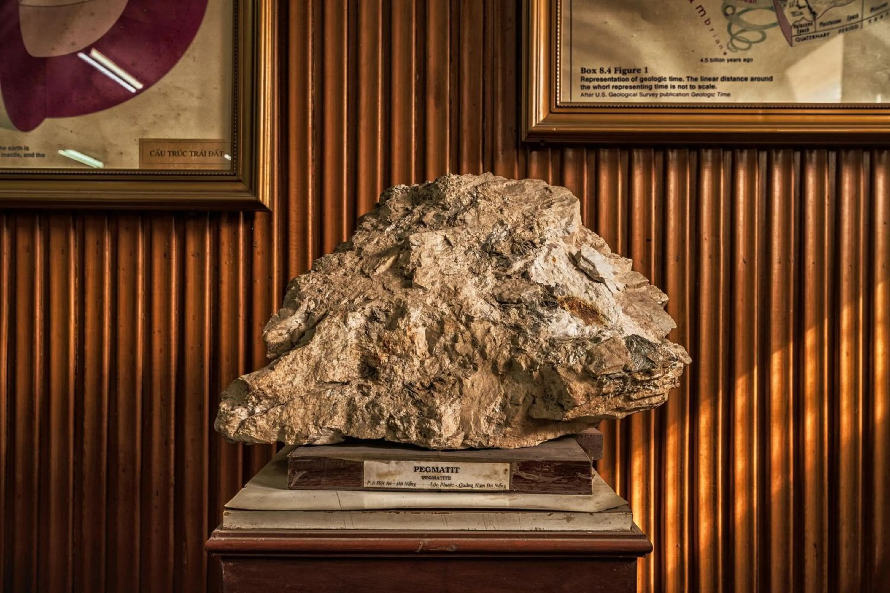 The Bloom Pham Viet Chanh - Modern Living Space in Saigon - A Top Choice for Western Travelers