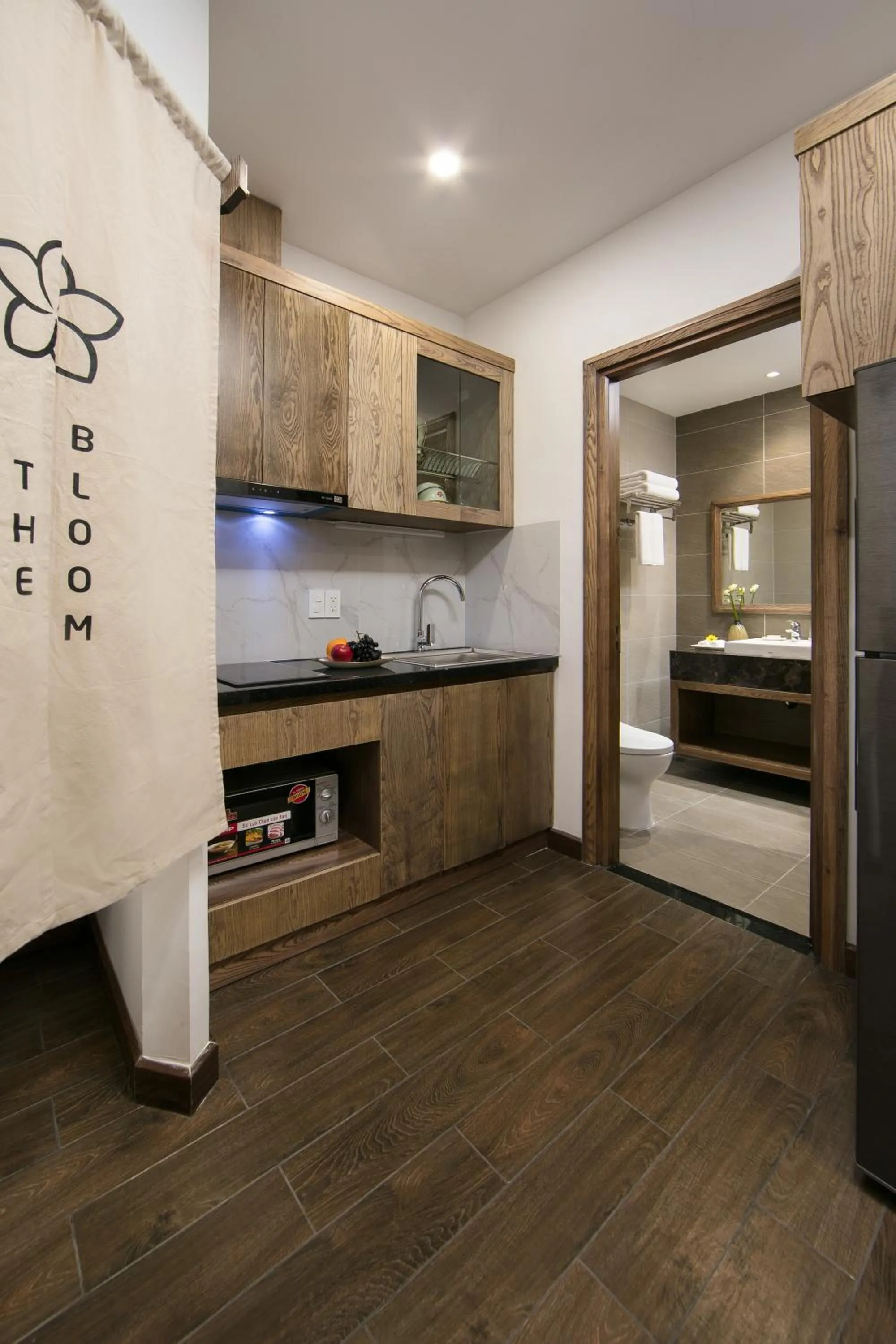 Kitchen or kitchenette in The Bloom Pham Viet Chanh - Modern Living Space in Saigon - A Top Choice for Western Travelers