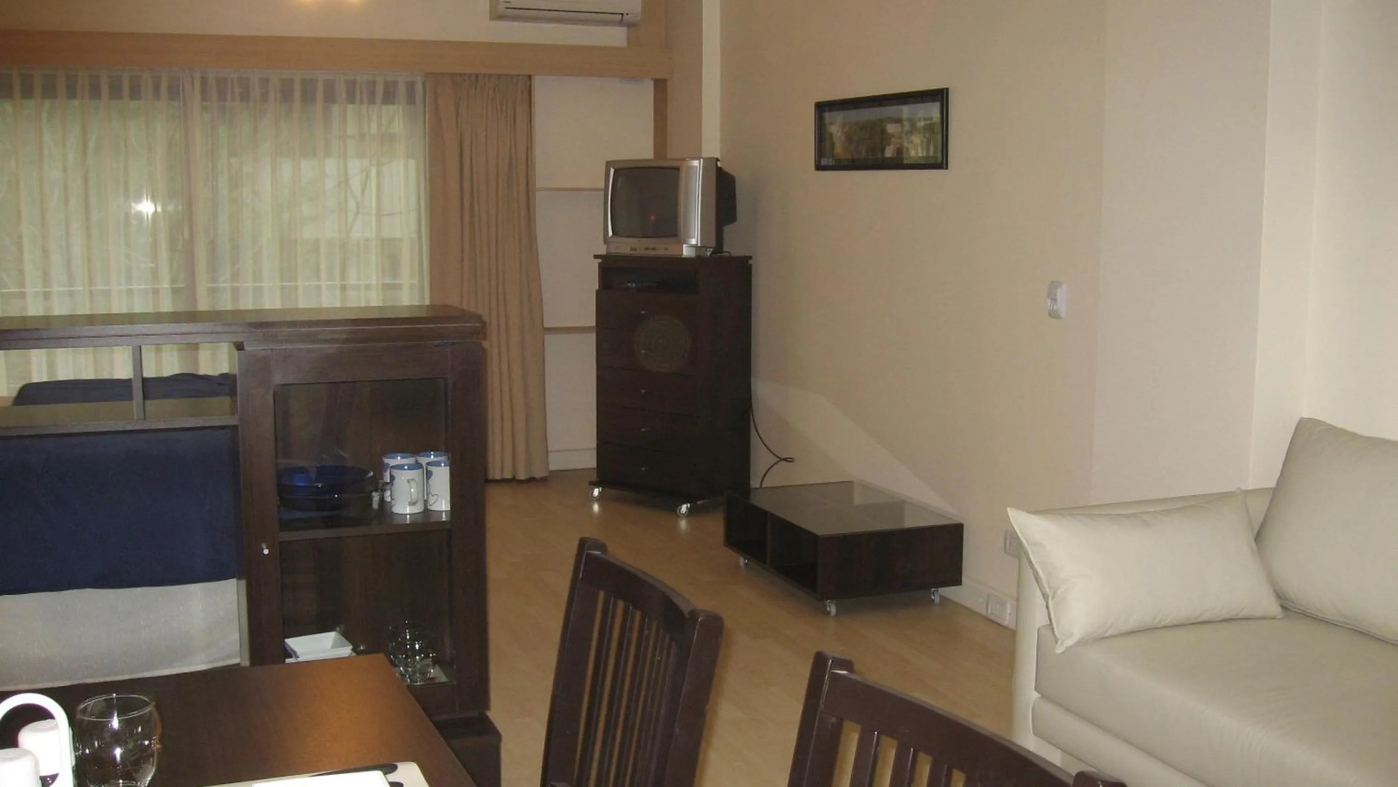 Photo of the whole room in Córdoba Suites Recoleta