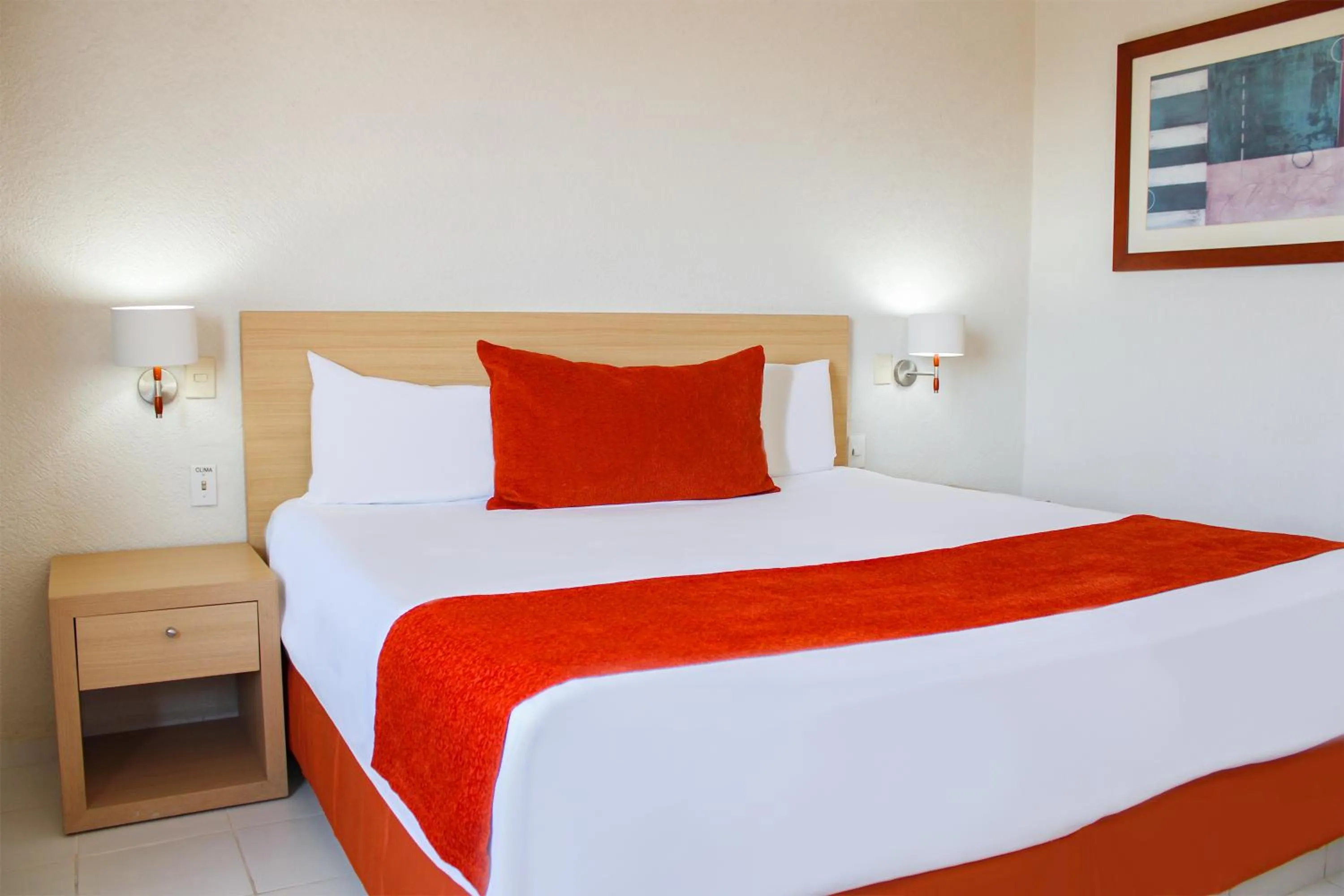 Bed in Hotel & Suites Real del Lago