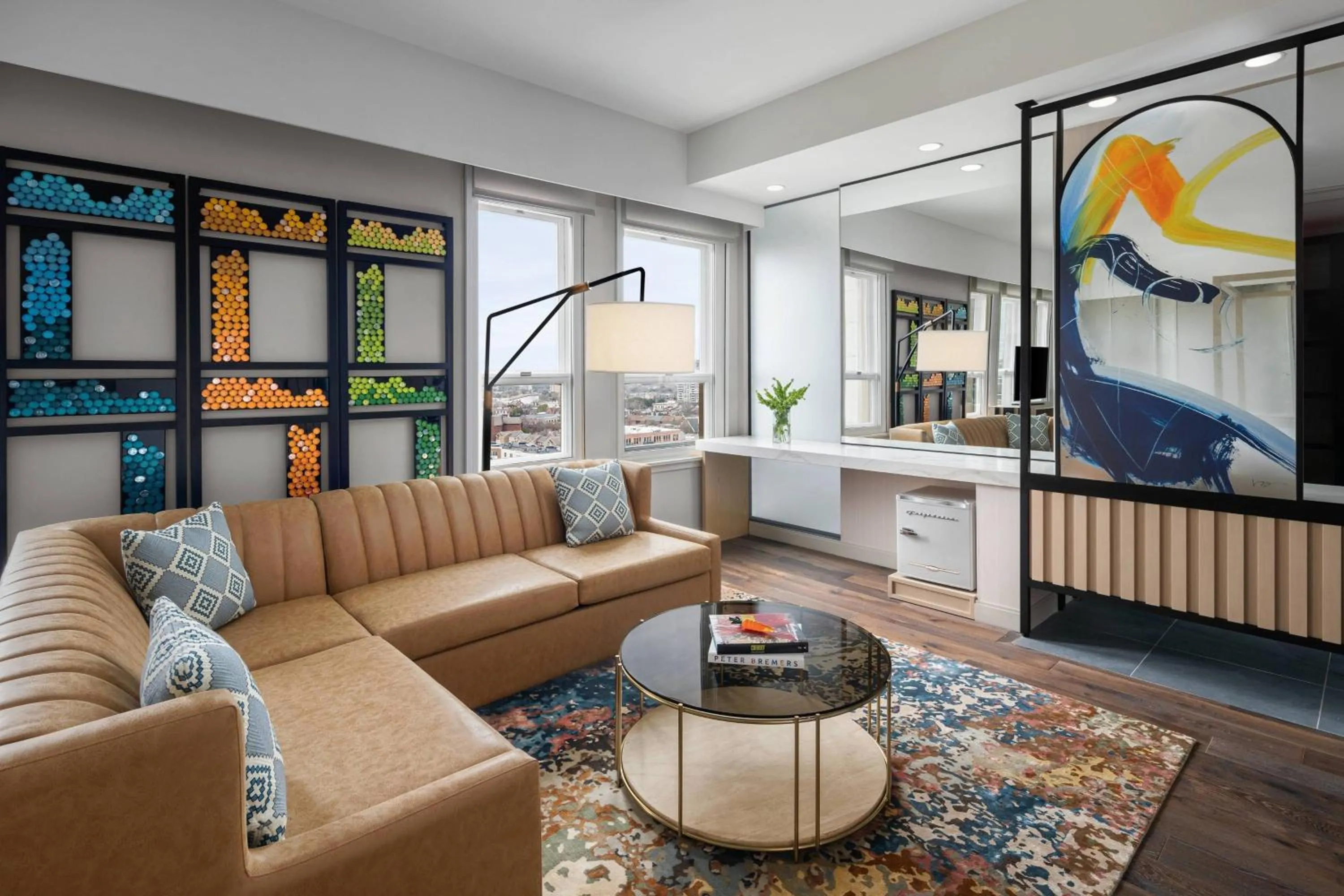 Photo of the whole room in Glass Light Hotel & Gallery, Autograph Collection