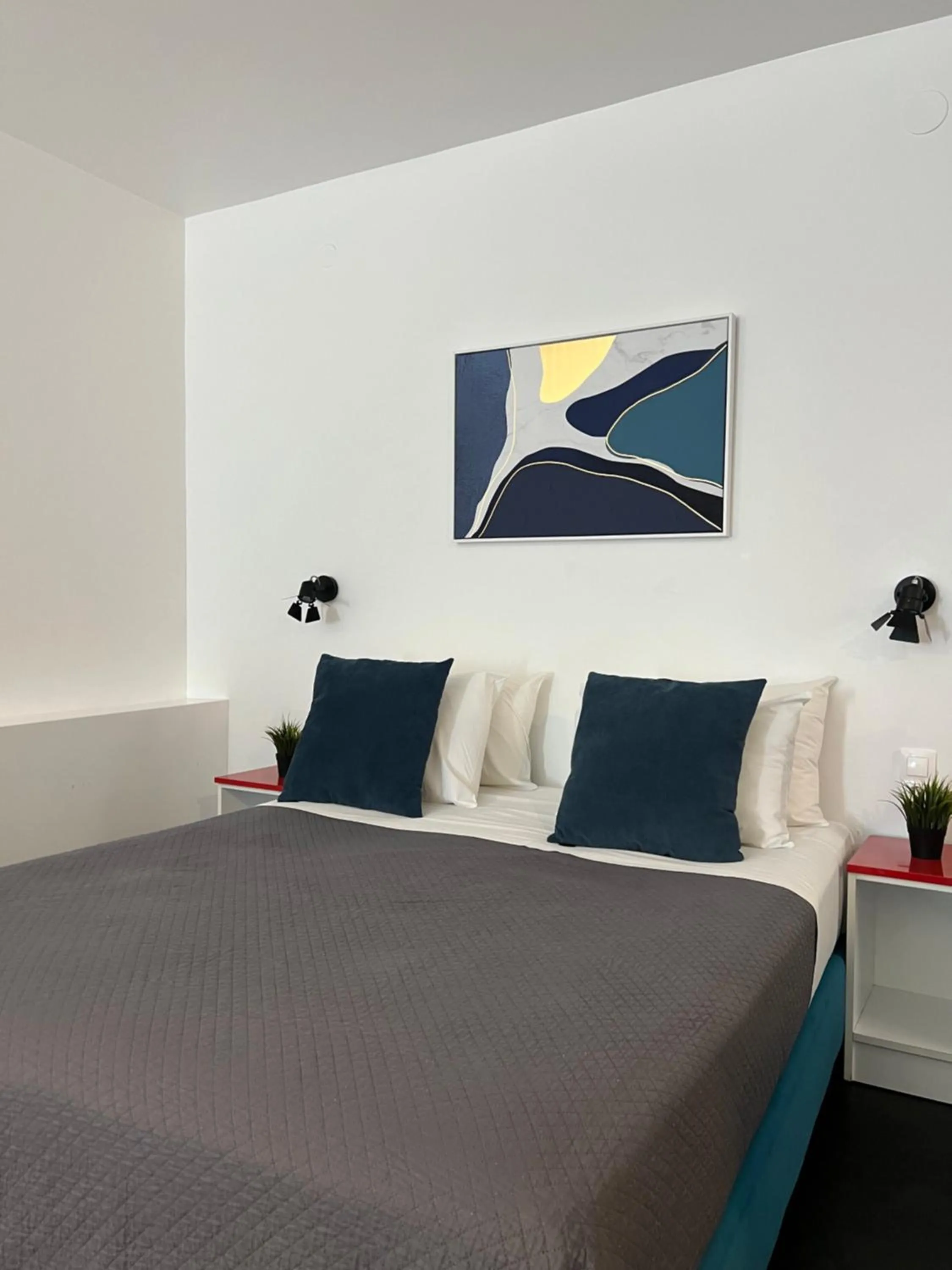 Photo of the whole room, Bed in Luxor Premium Suites