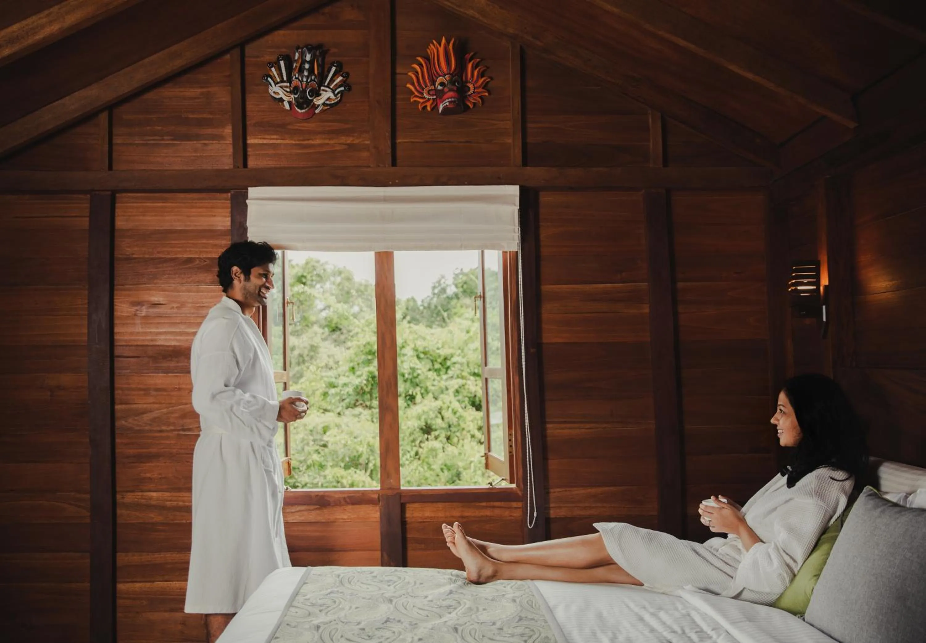 Bed in Sigiriya King's Resort