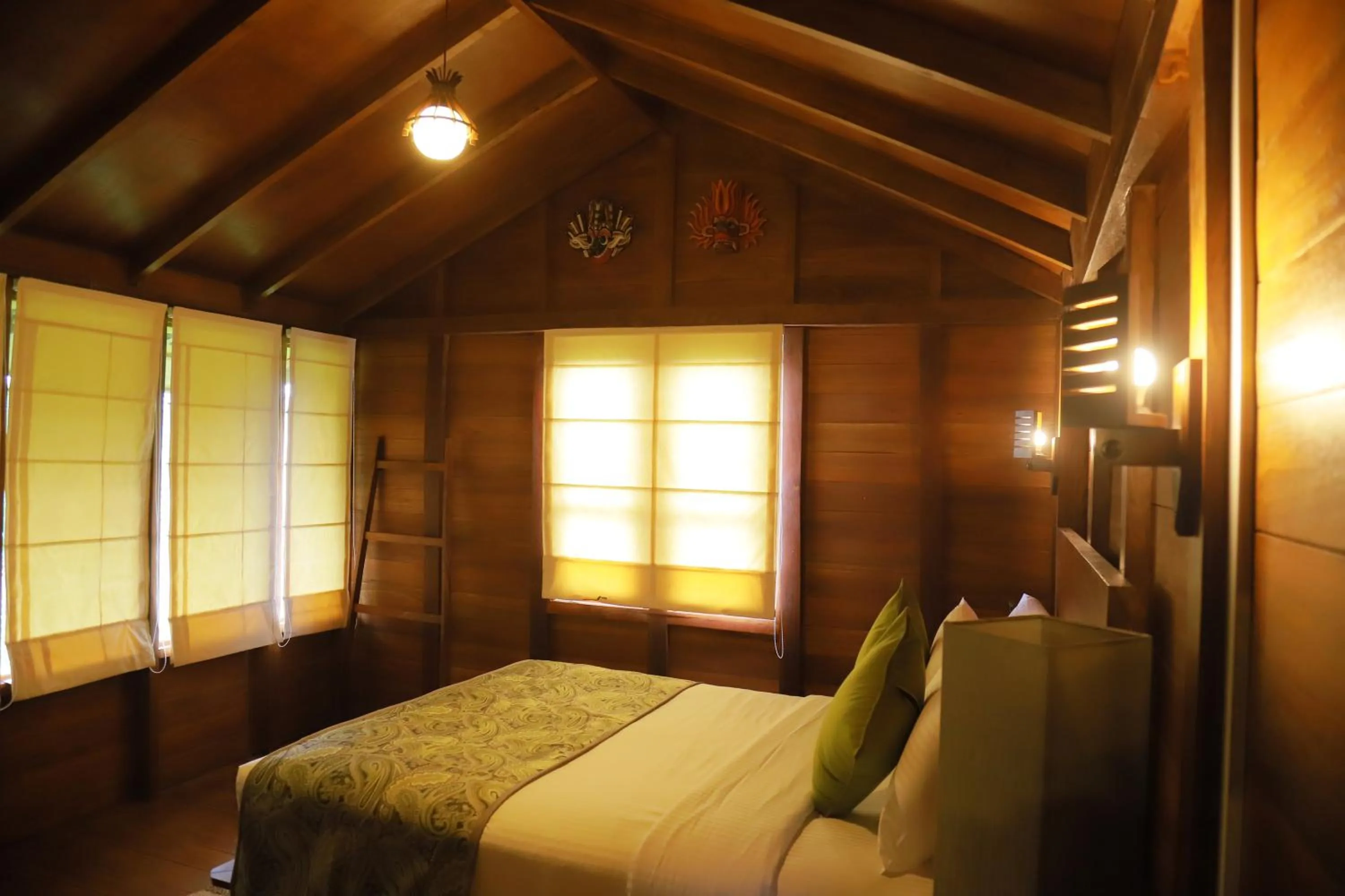 Bedroom, Bed in Sigiriya King's Resort