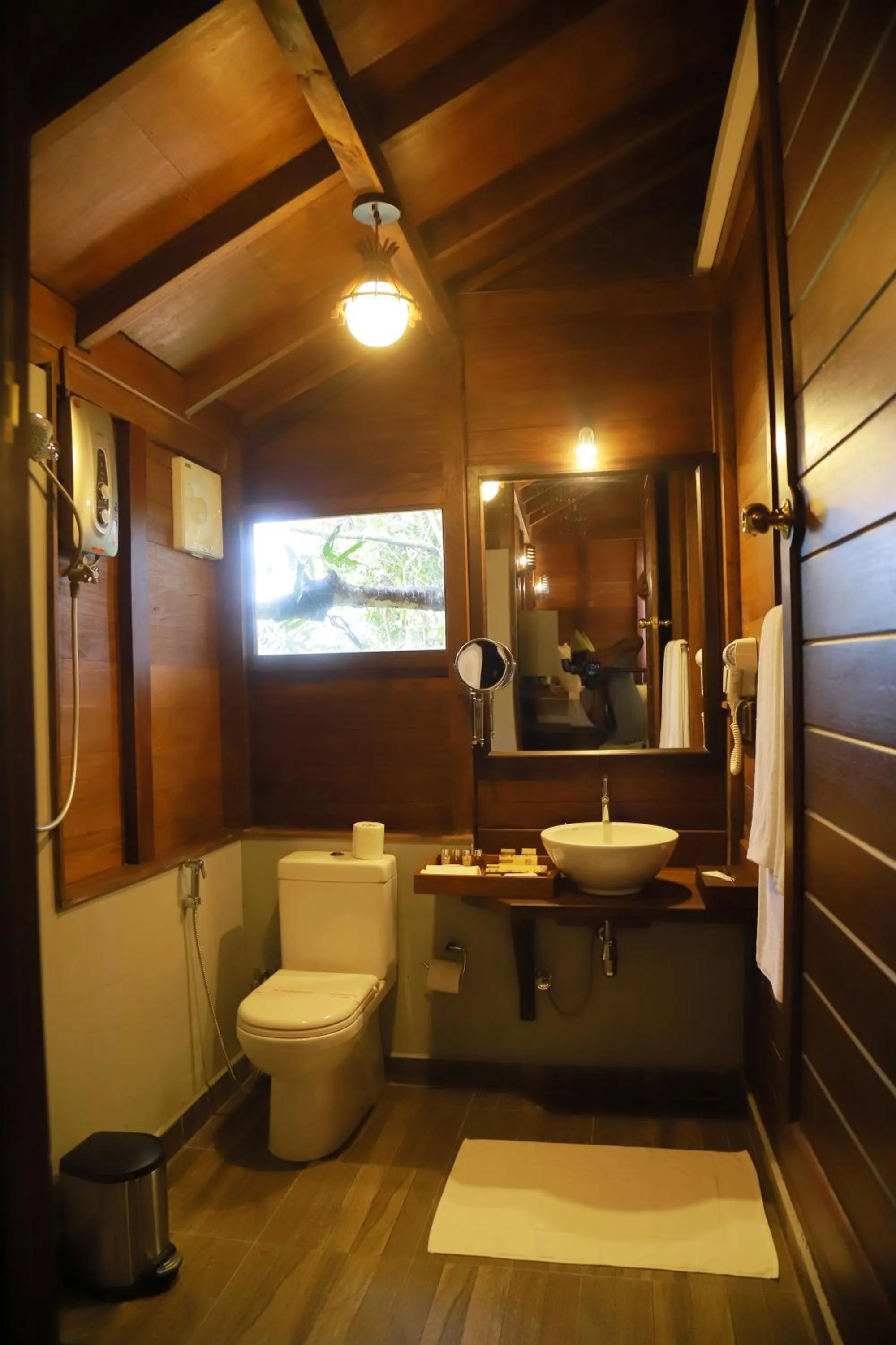 Bathroom in Sigiriya King's Resort