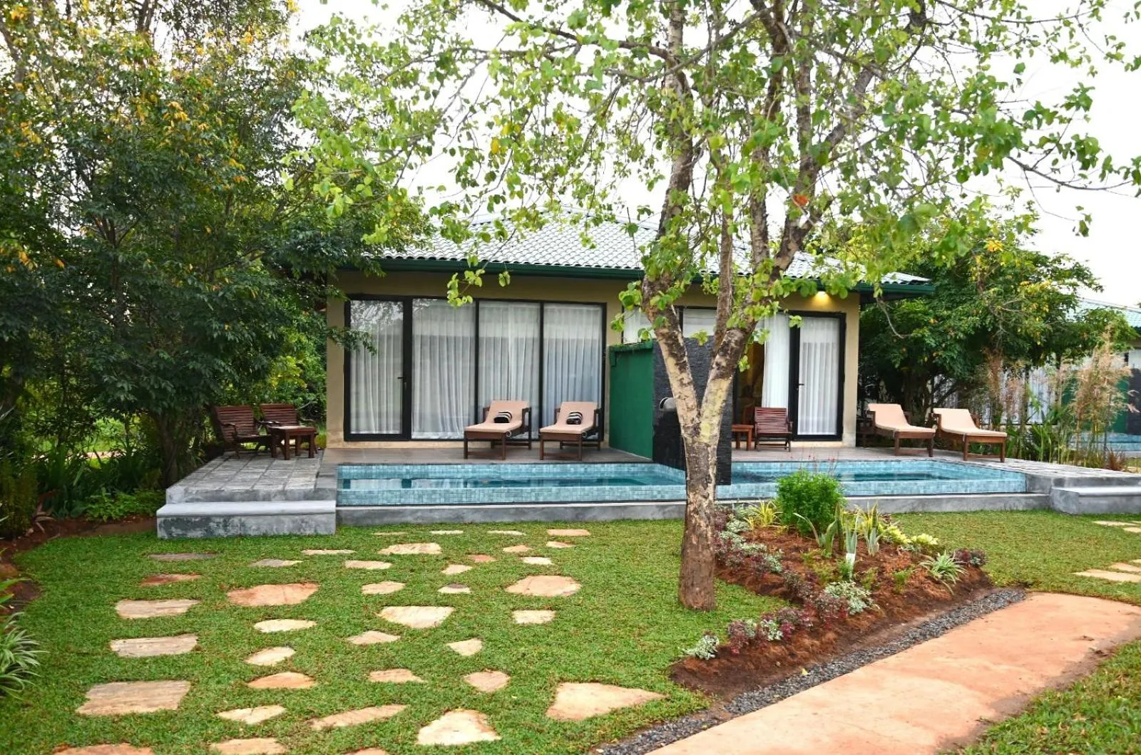 Property building in Sigiriya King's Resort