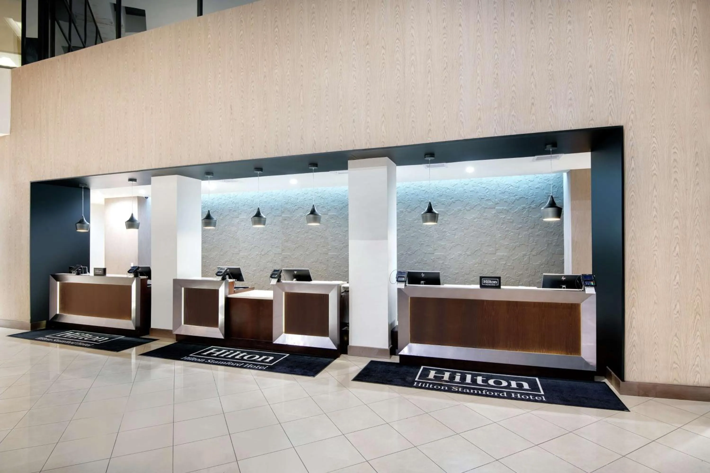 Lobby or reception in DoubleTree by Hilton Stamford