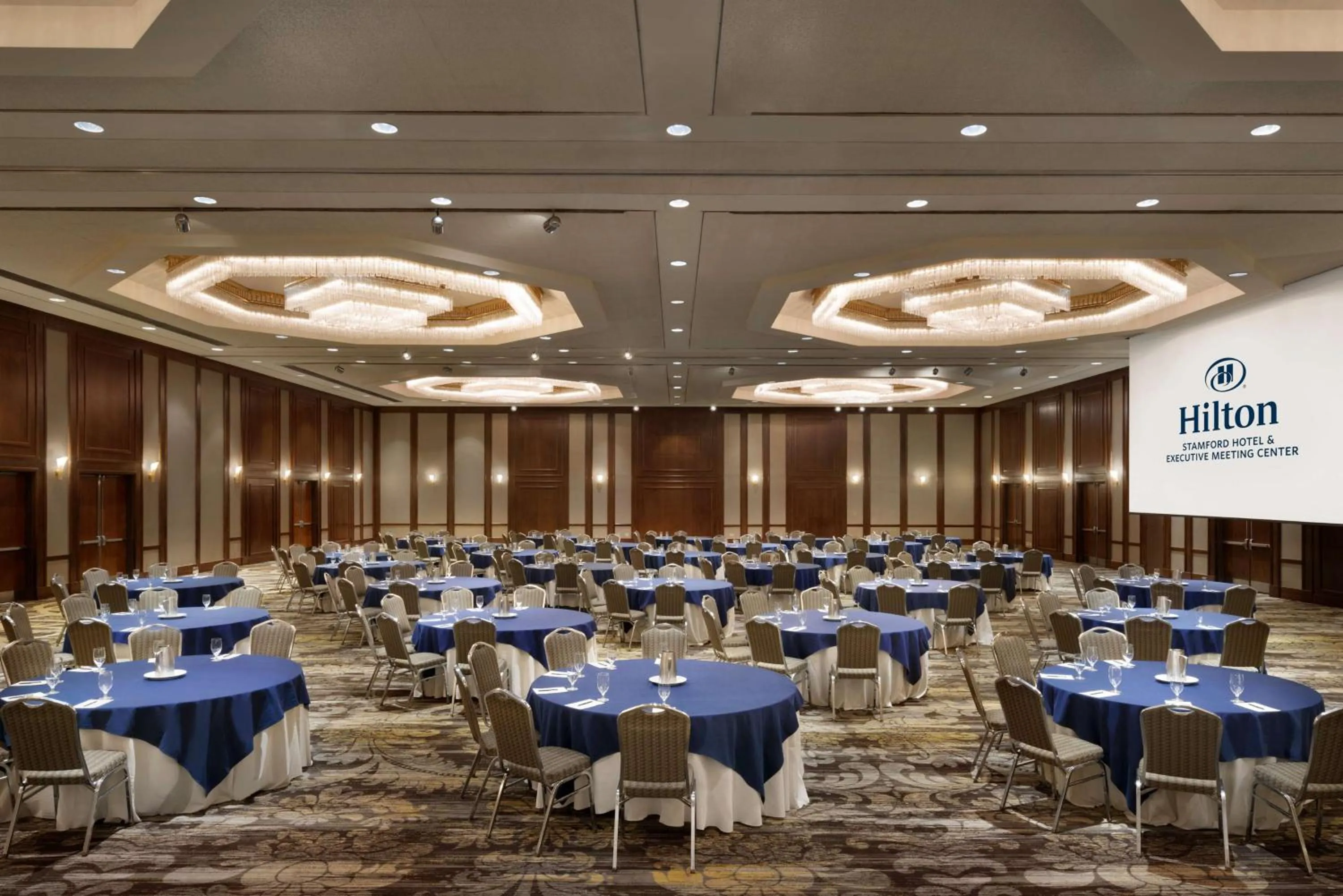 Meeting/conference room in DoubleTree by Hilton Stamford