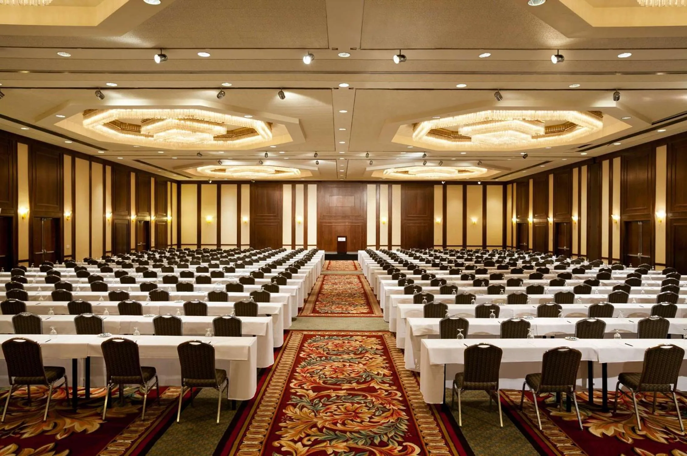 Meeting/conference room in DoubleTree by Hilton Stamford