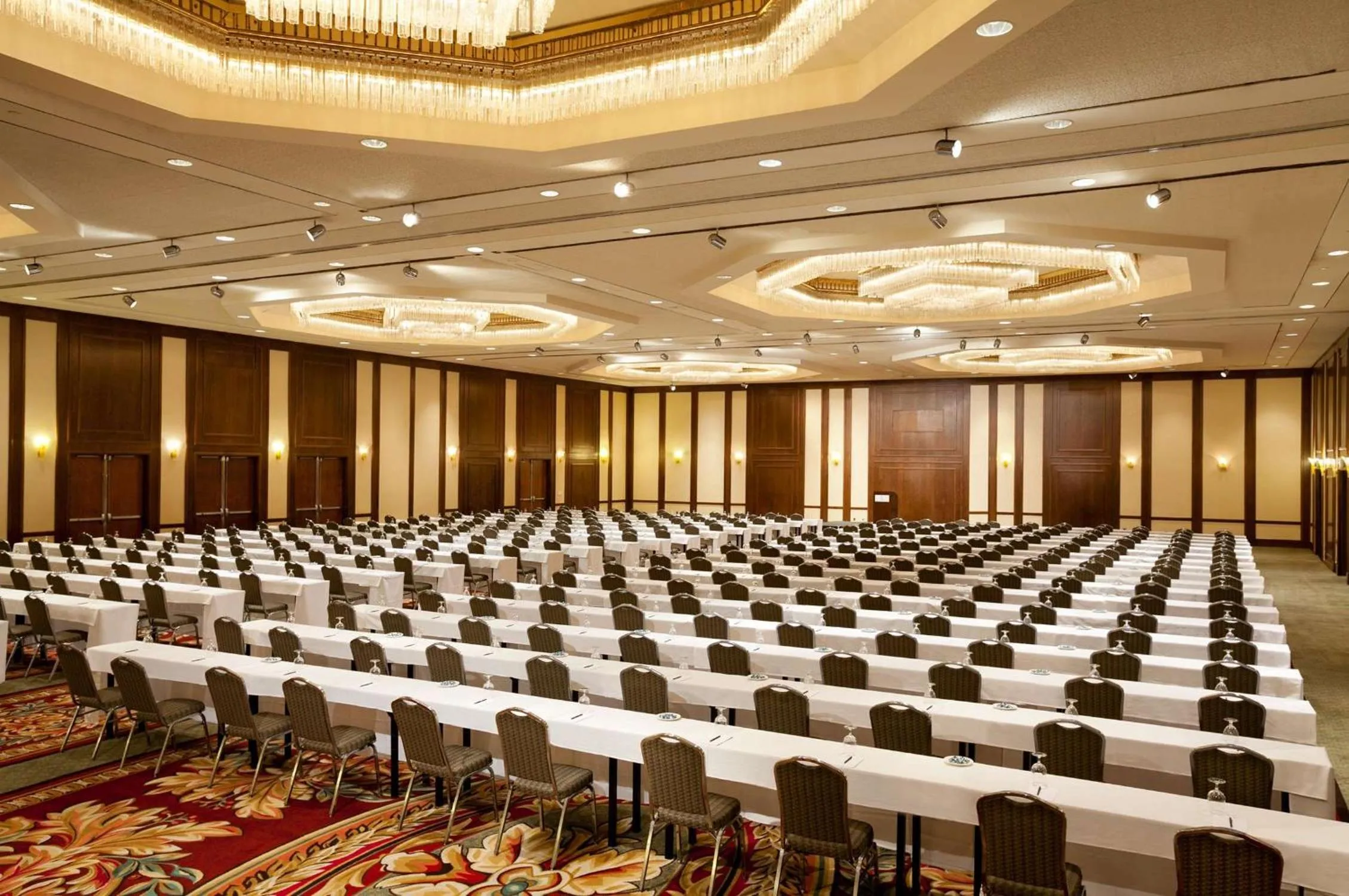Meeting/conference room in DoubleTree by Hilton Stamford