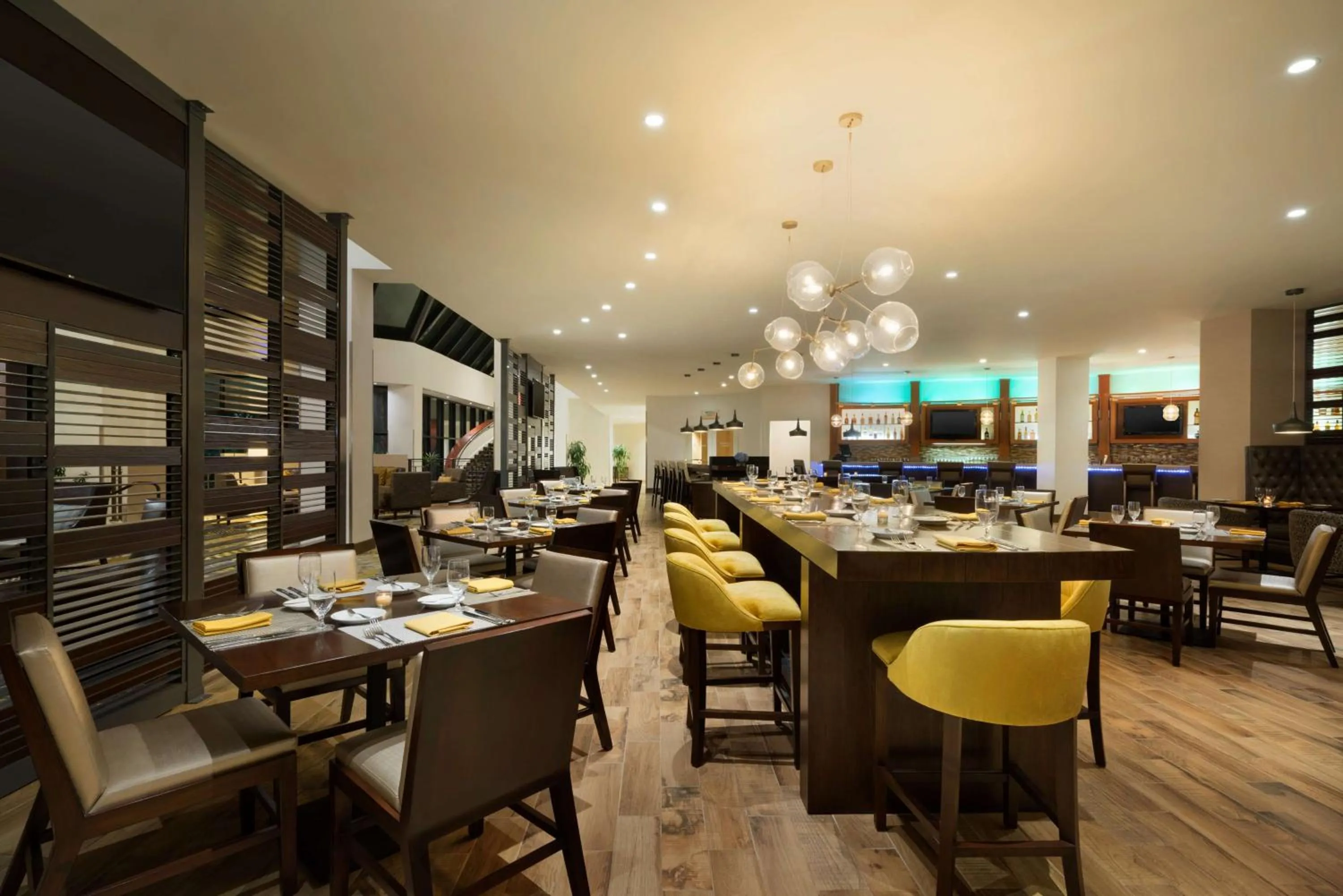 Restaurant/places to eat in DoubleTree by Hilton Stamford