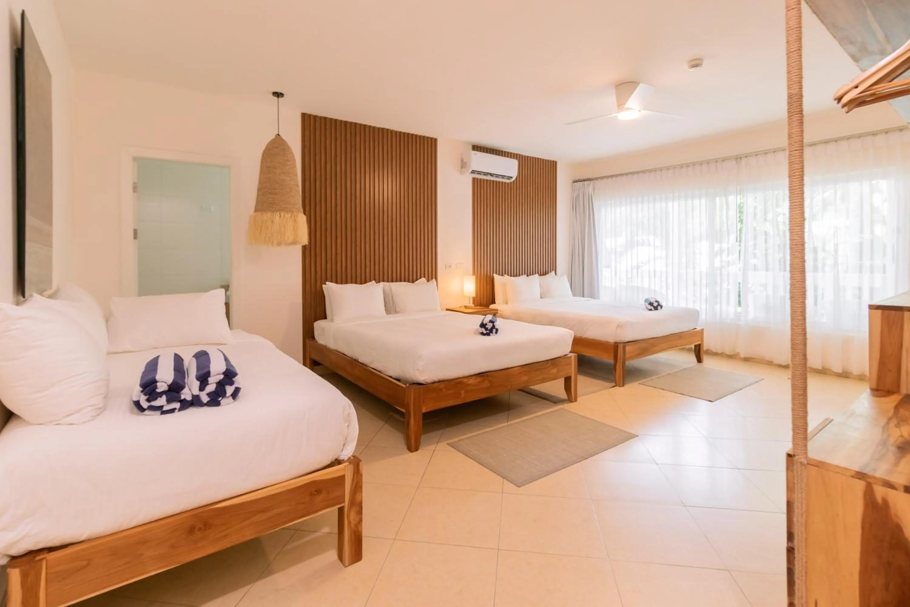 Bed in Hotel Santa Teresa by the Beach