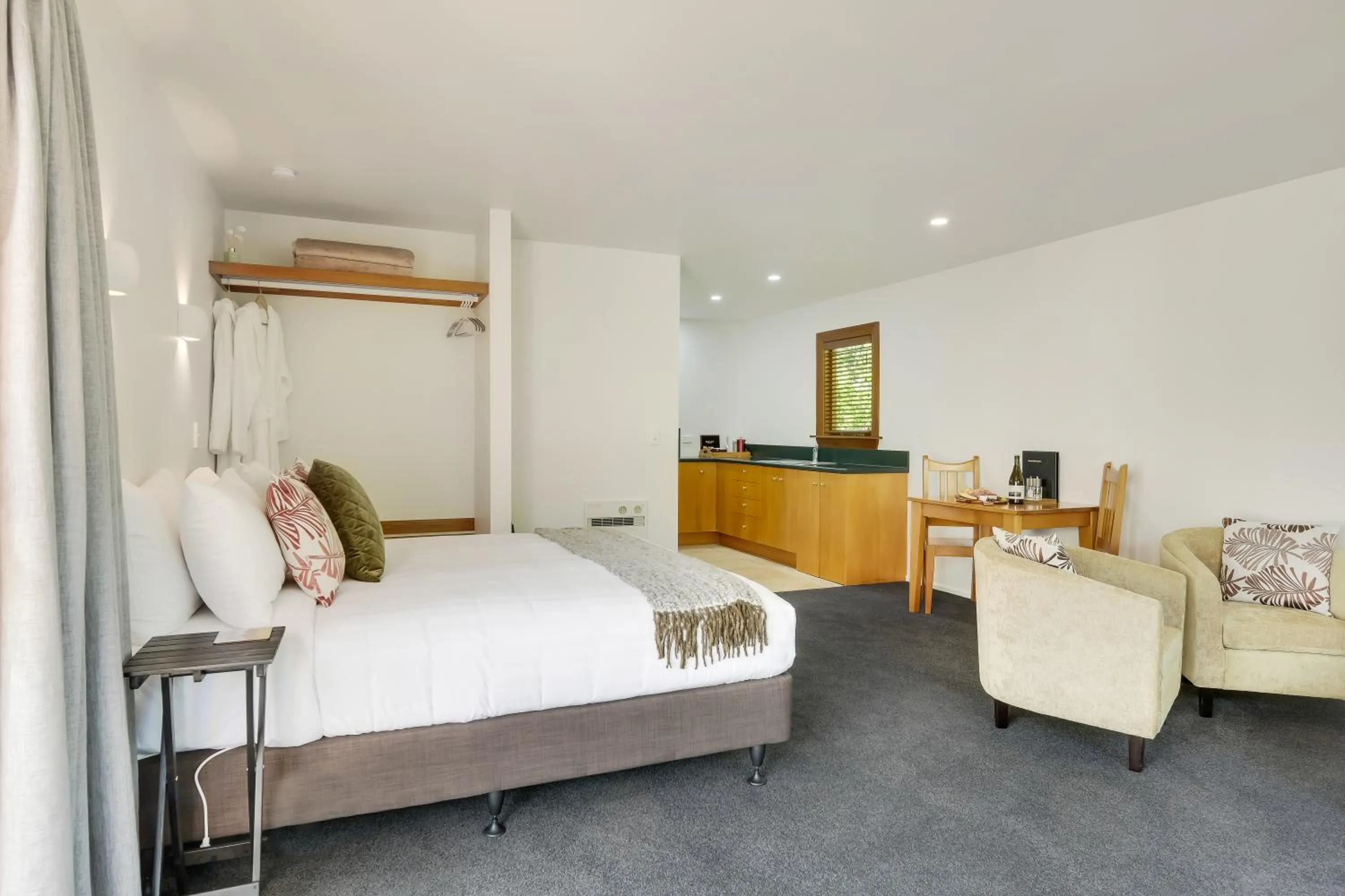 Bed in Harrogate Gardens Motel