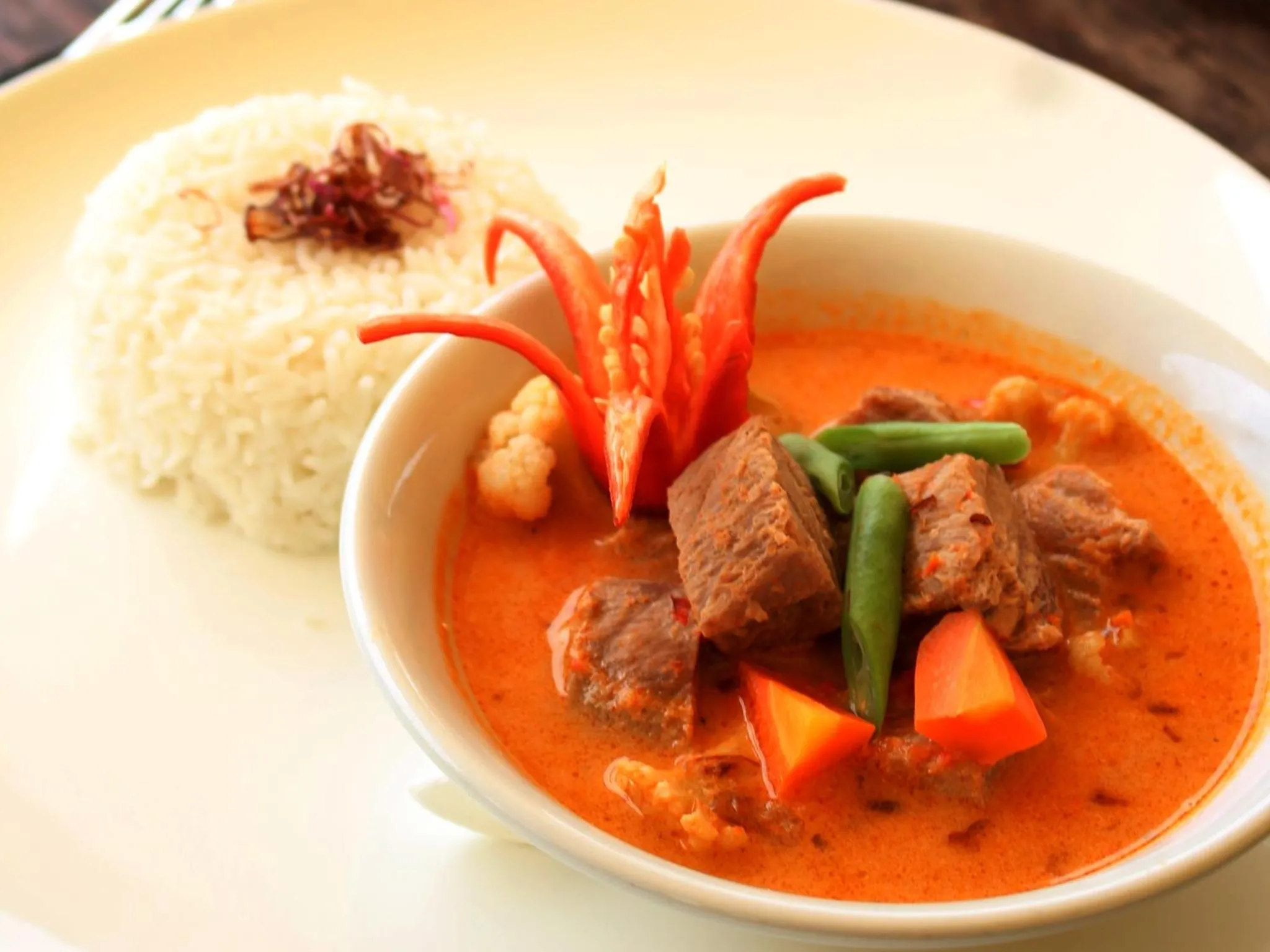 Lunch in Jeeva Beloam Beach Camp
