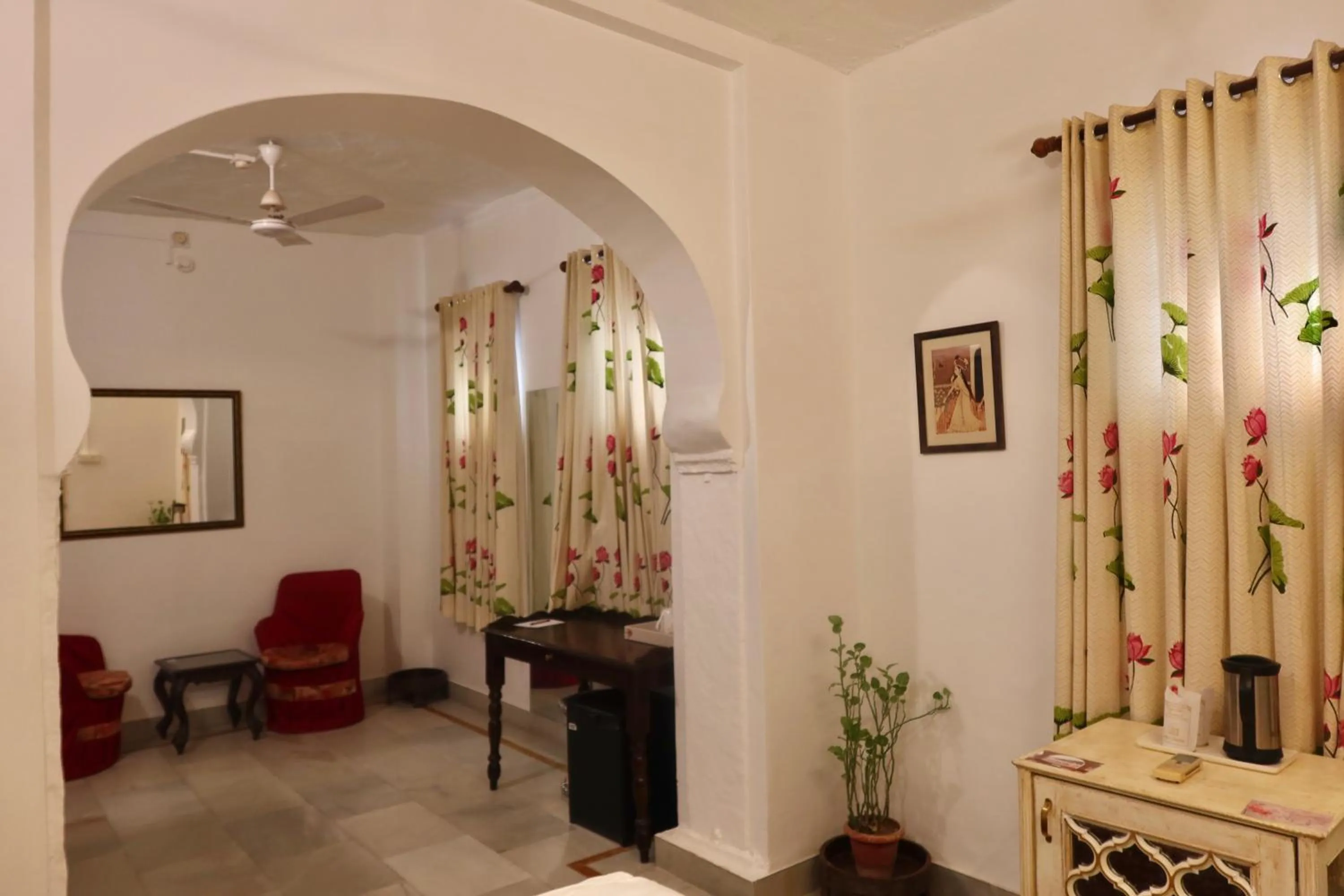 Bedroom in Dev Niwas - Heritage Hotel