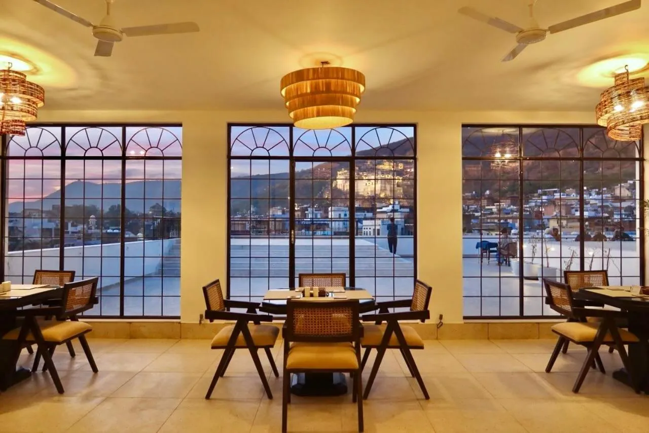 Restaurant/places to eat in Dev Niwas - Heritage Hotel