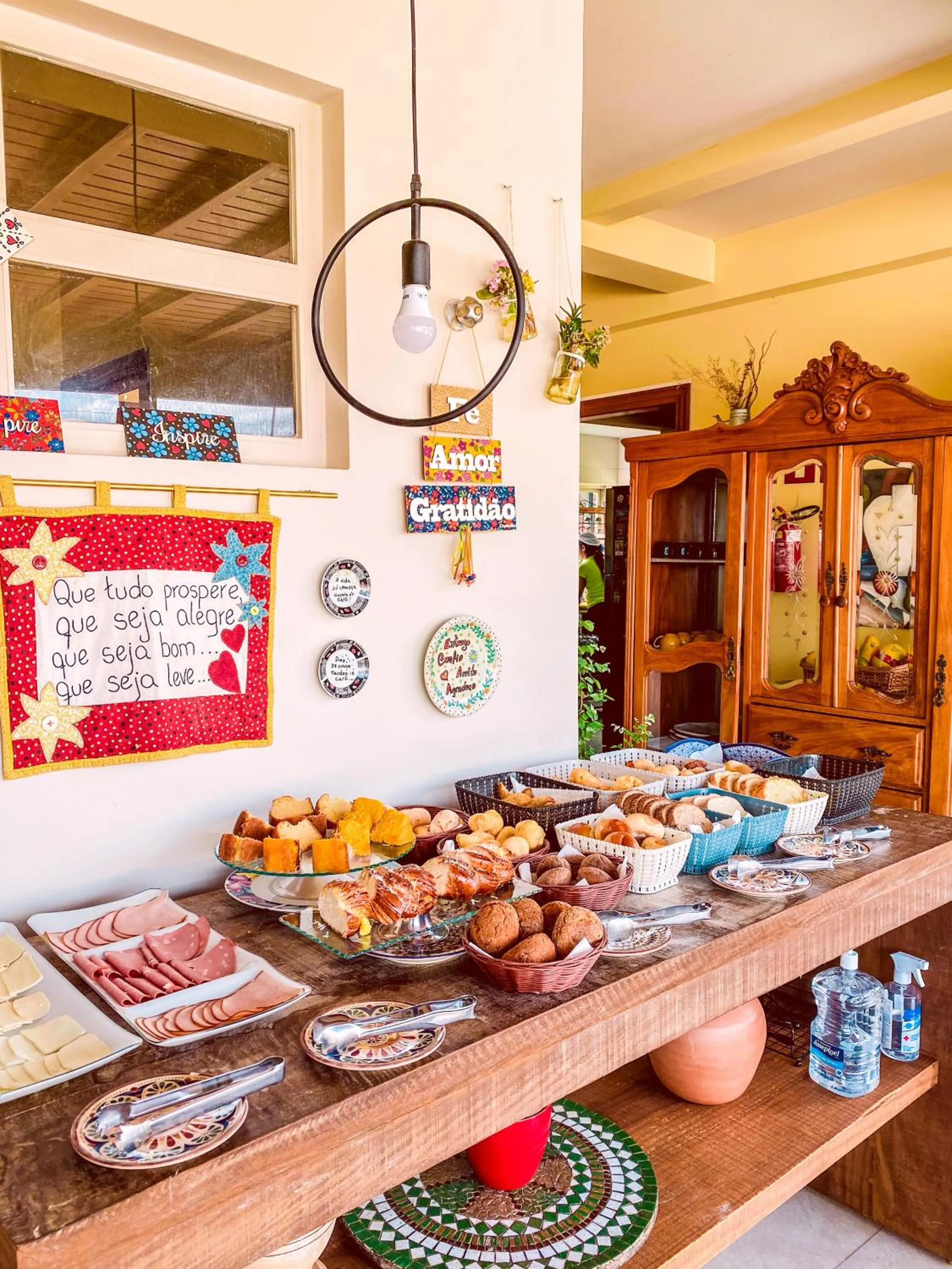 Breakfast in Pousada Quintal da Lua
