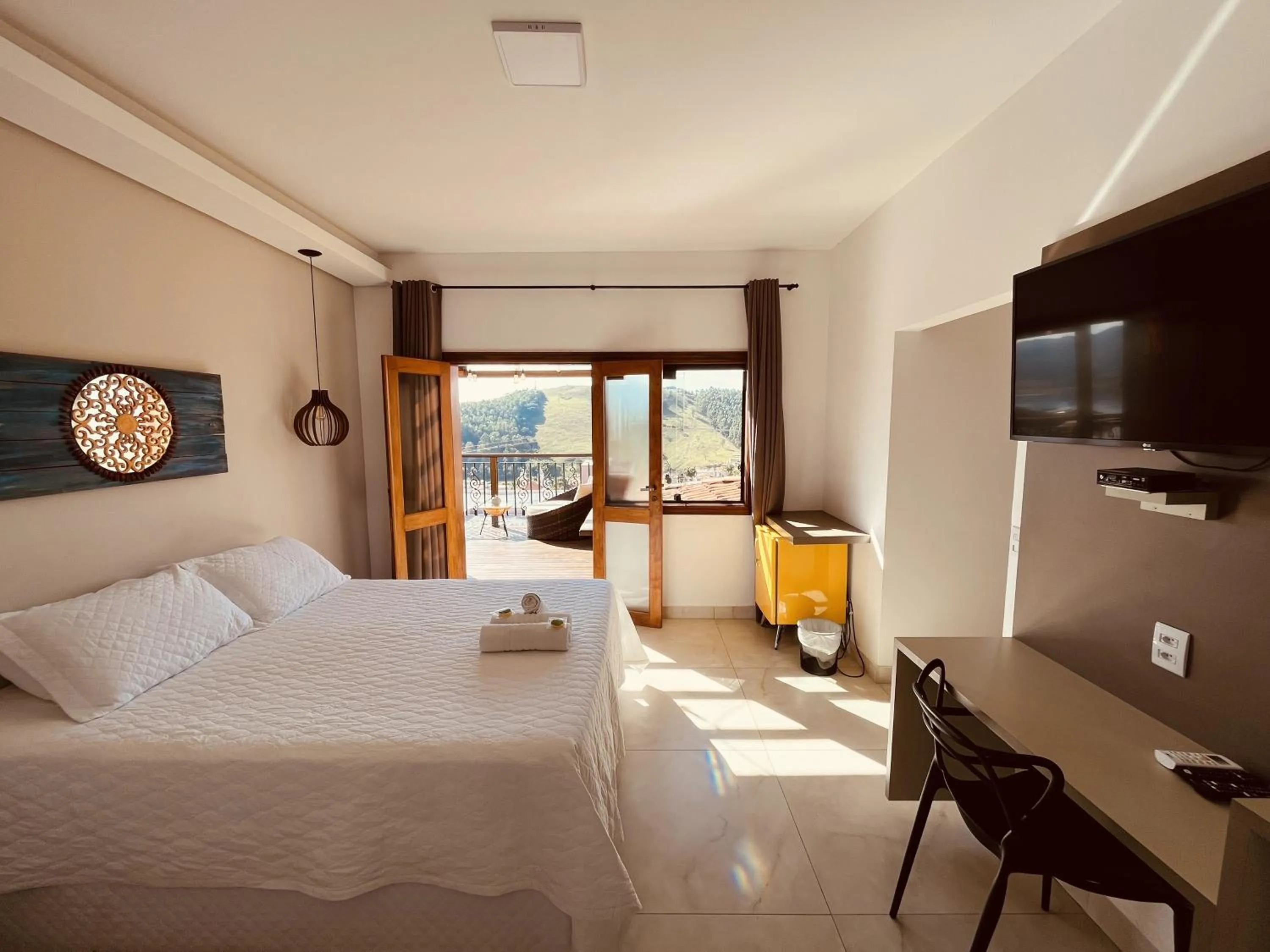 Bedroom, Bed in Pousada Quintal da Lua