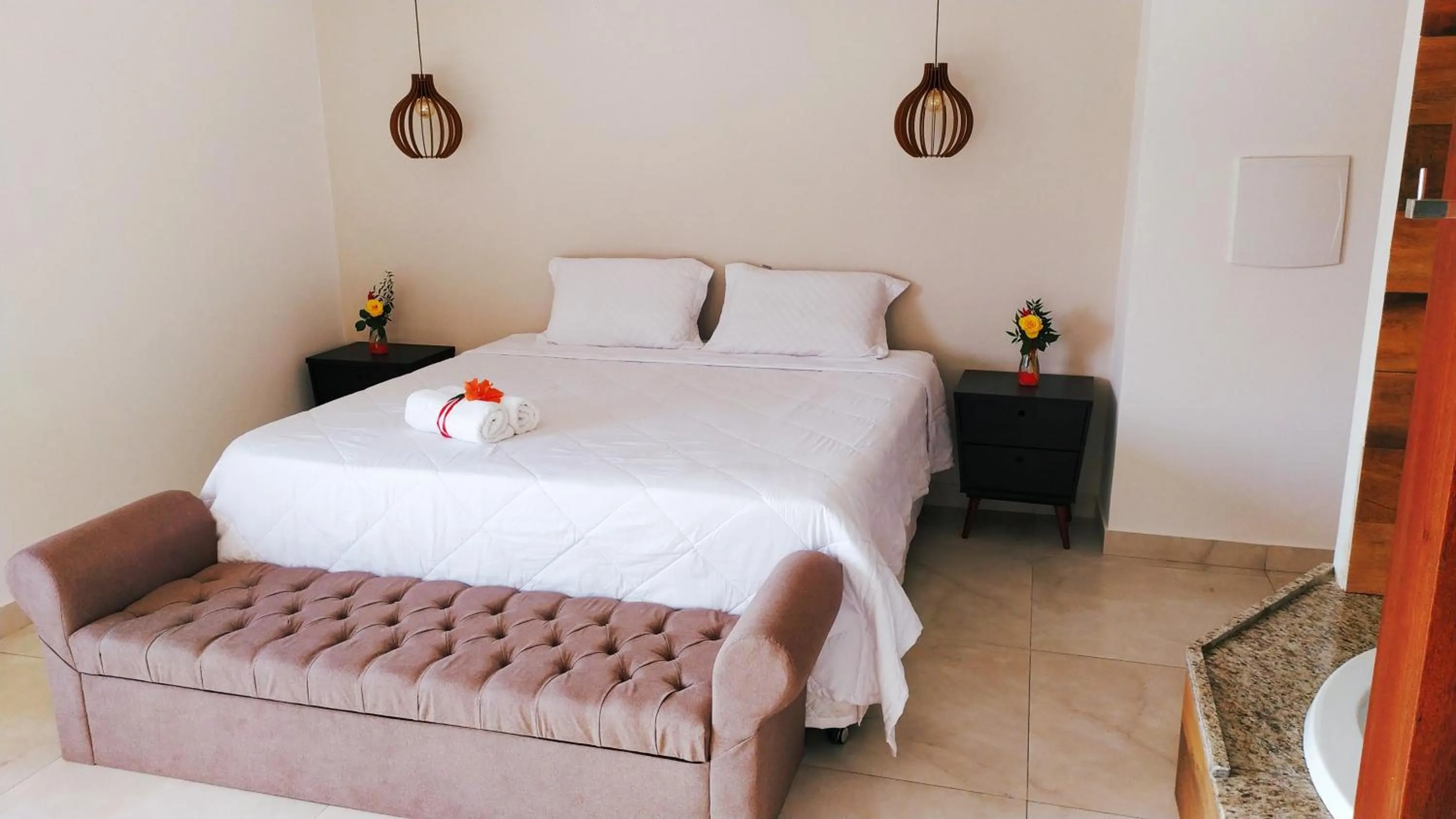 Photo of the whole room, Bed in Pousada Quintal da Lua