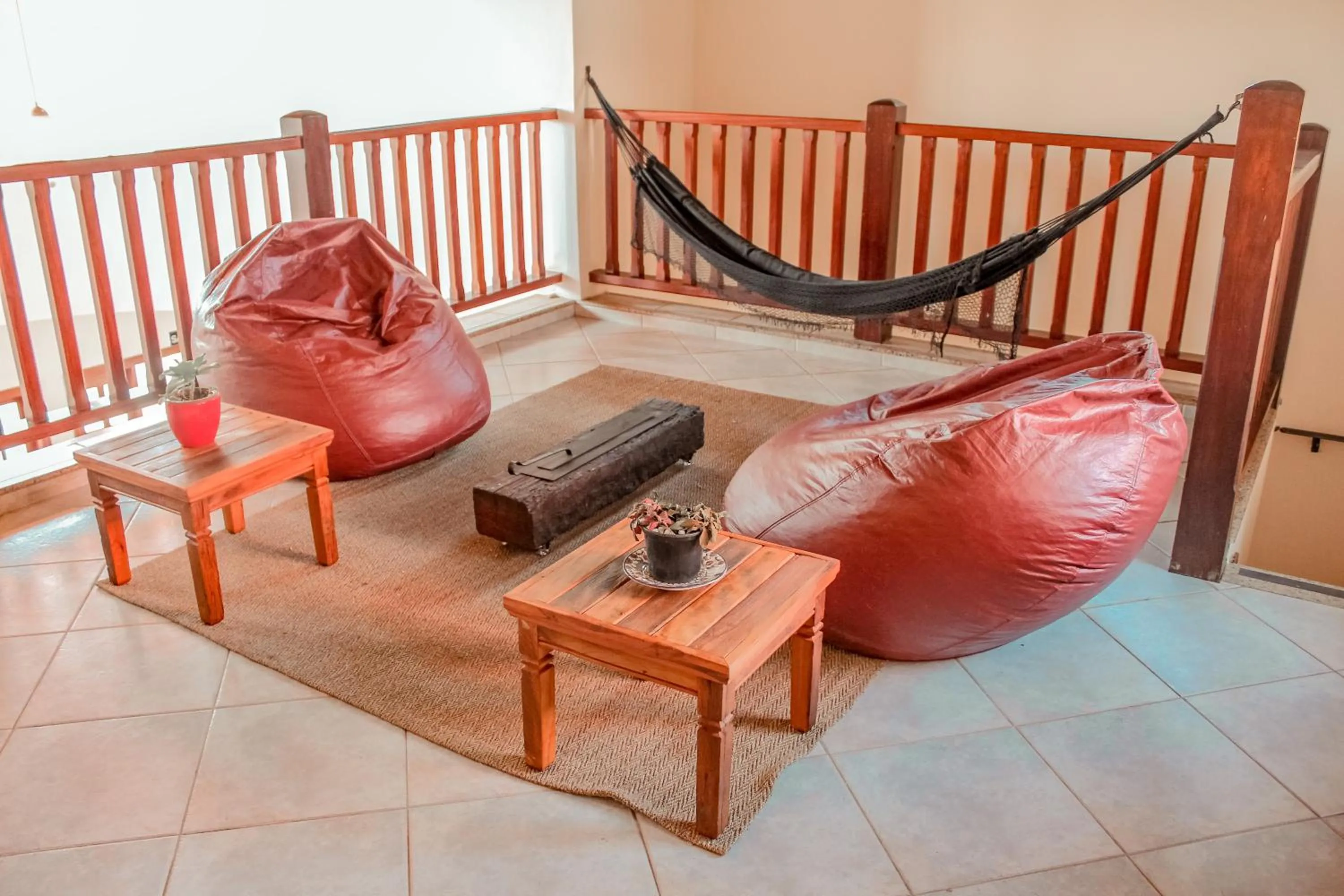 Seating area in Pousada Quintal da Lua