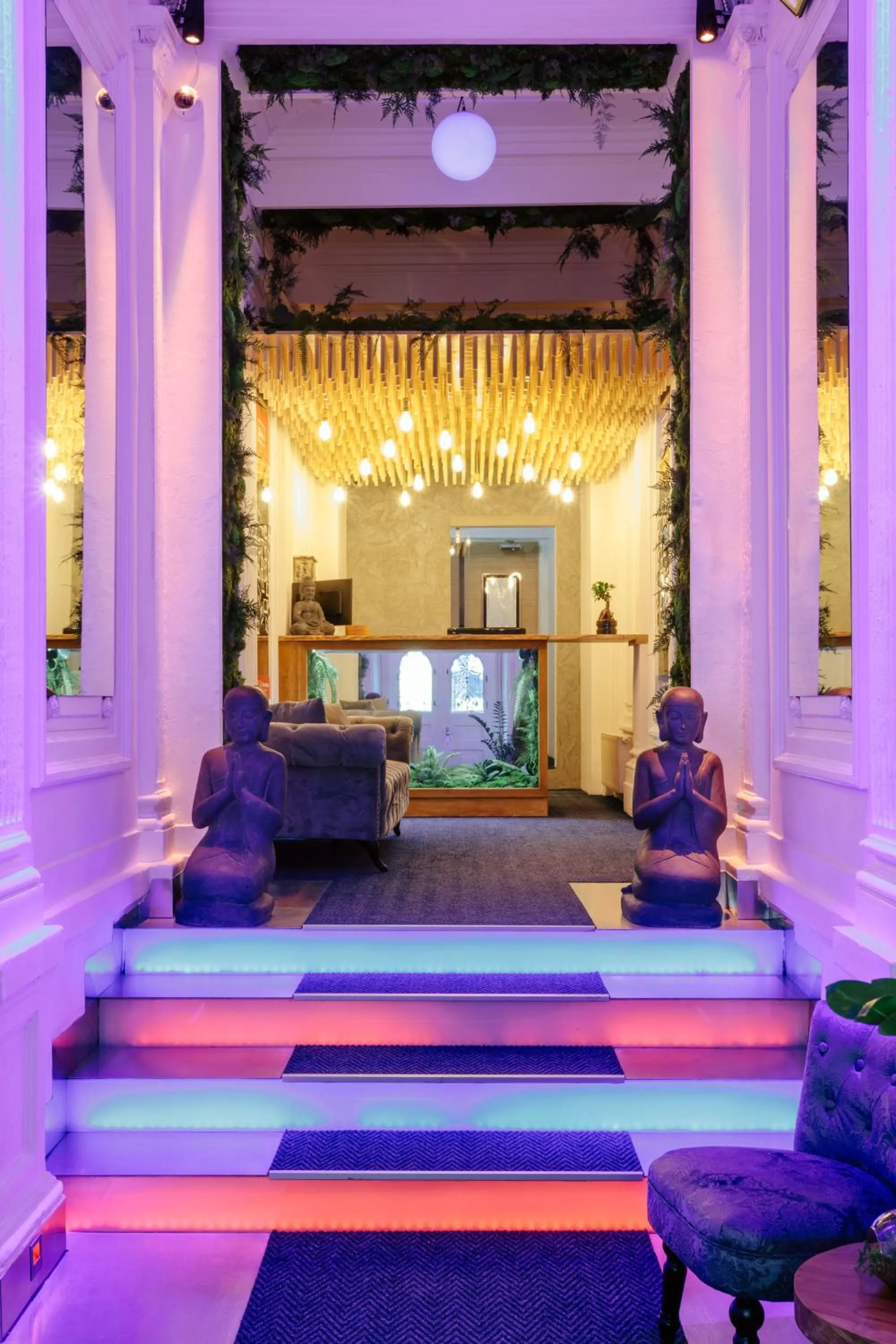 Lobby or reception in Wellness Rooms Central