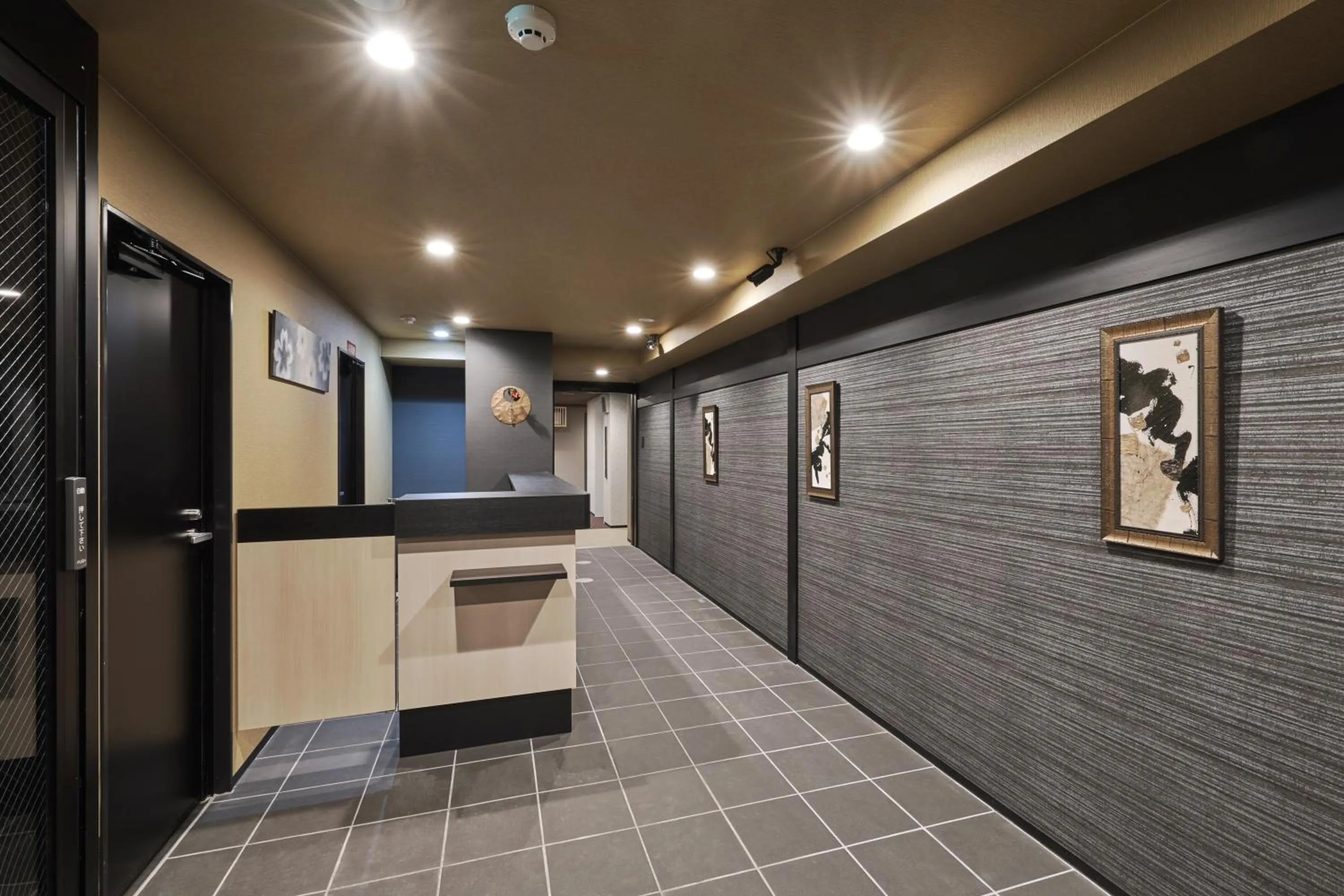 Lobby or reception in Stay SAKURA Kyoto Gion North