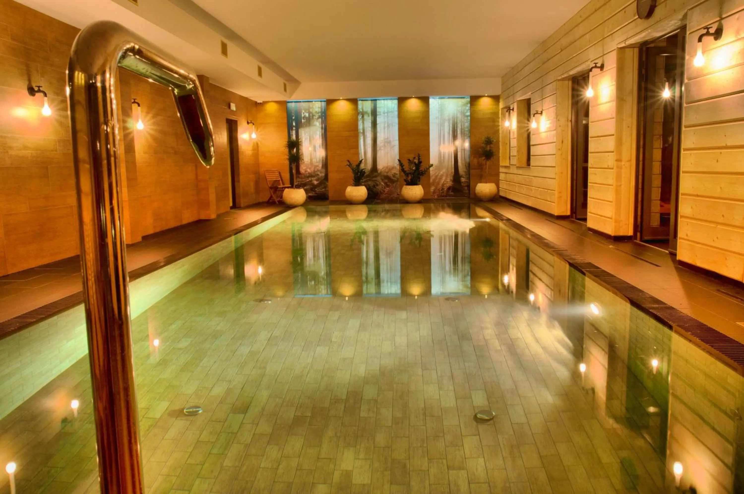 Swimming pool in Aparthotel Cristal Resort Szklarska Poręba by Zdrojowa