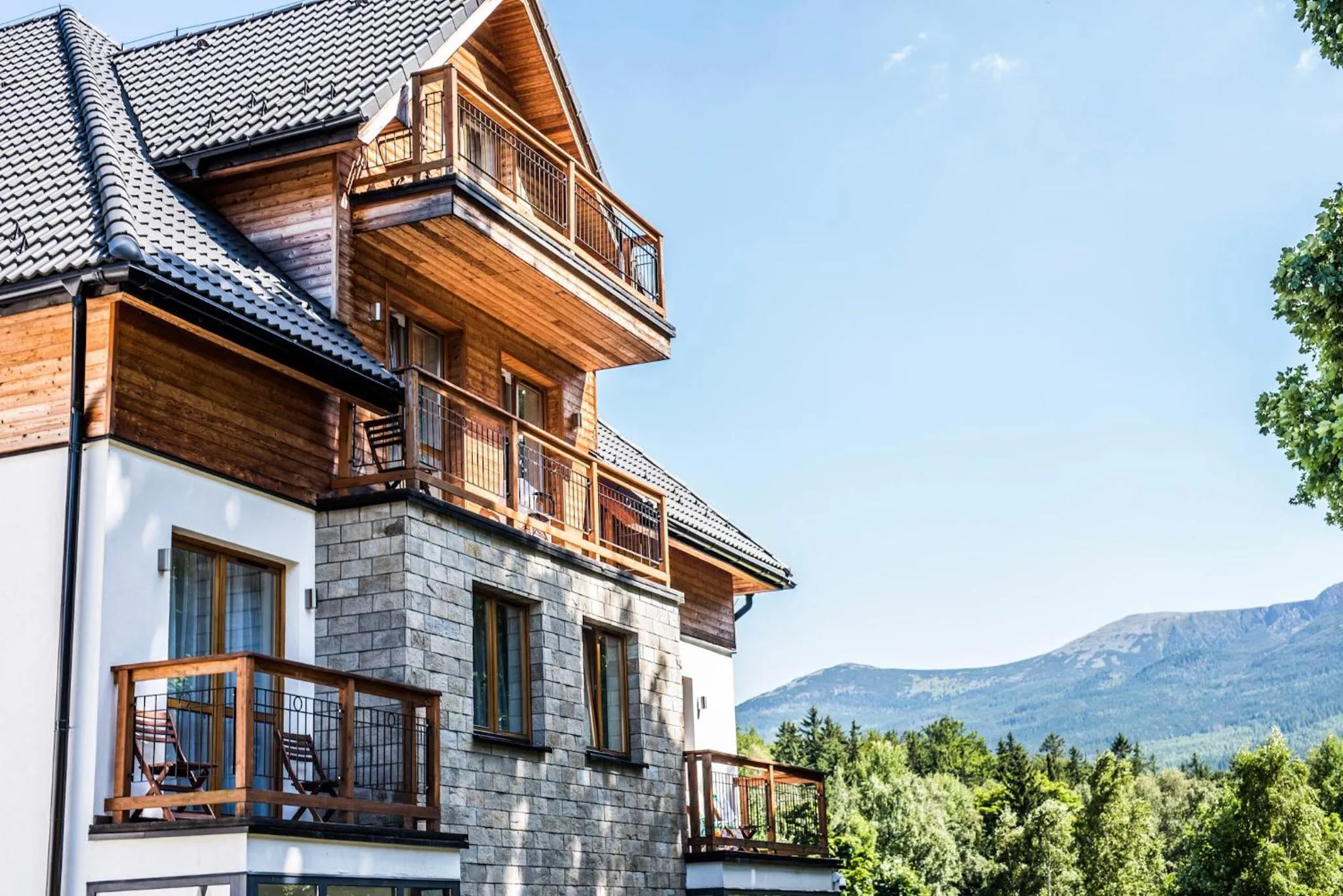 Property building in Aparthotel Cristal Resort Szklarska Poręba by Zdrojowa
