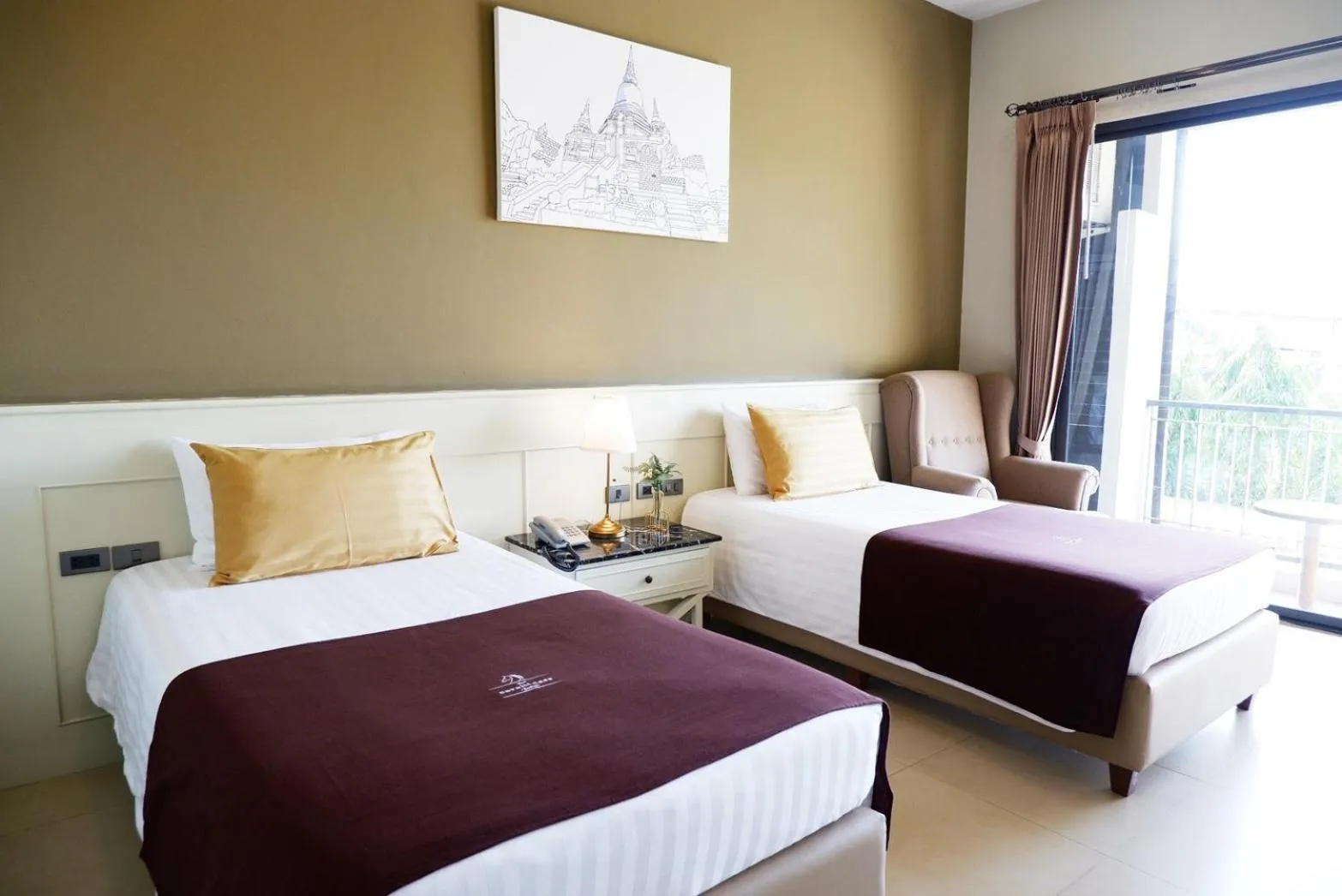 Photo of the whole room, Bed in The Cavalli Casa Resort