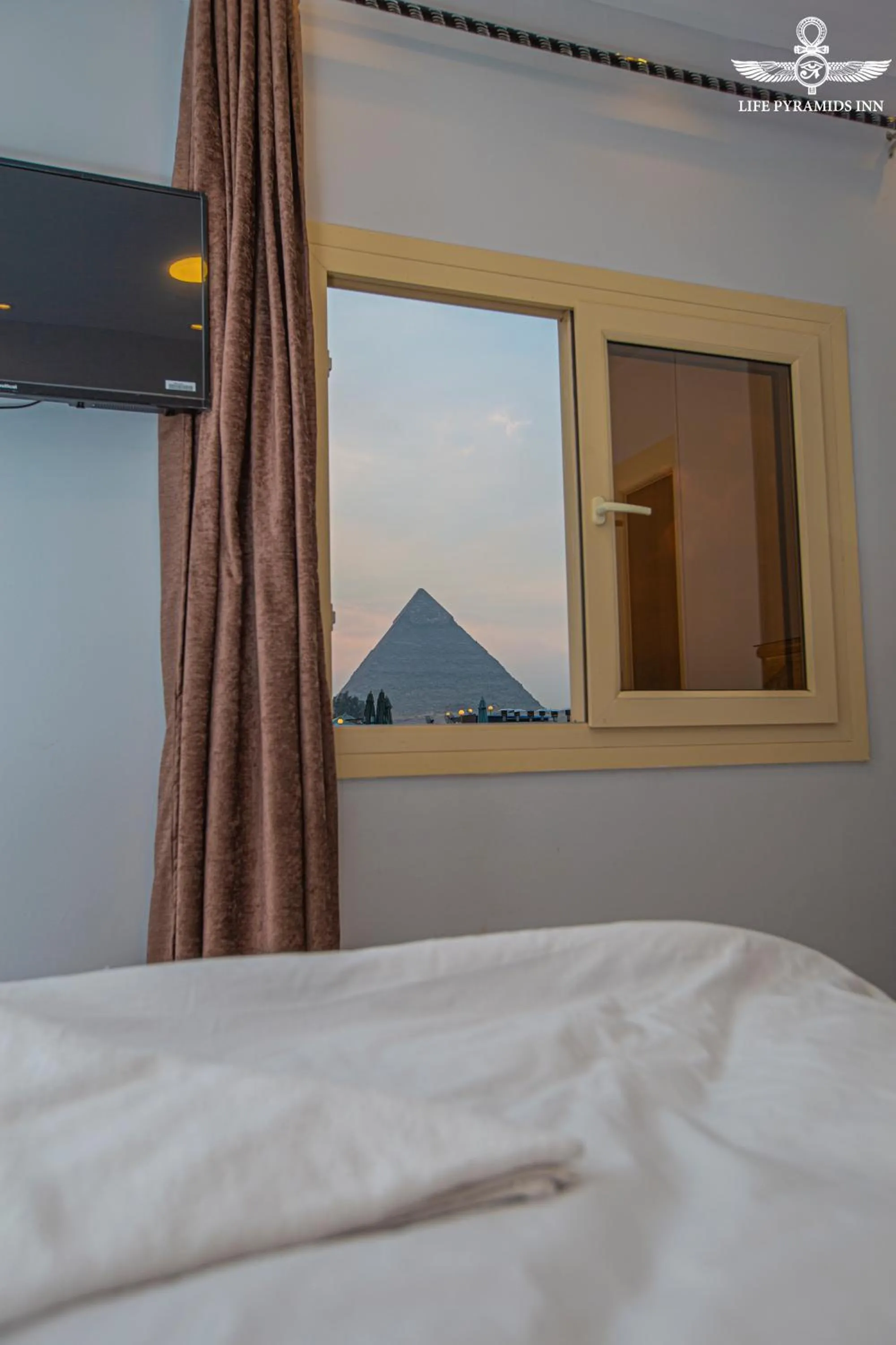 Bed in Life Pyramids Inn