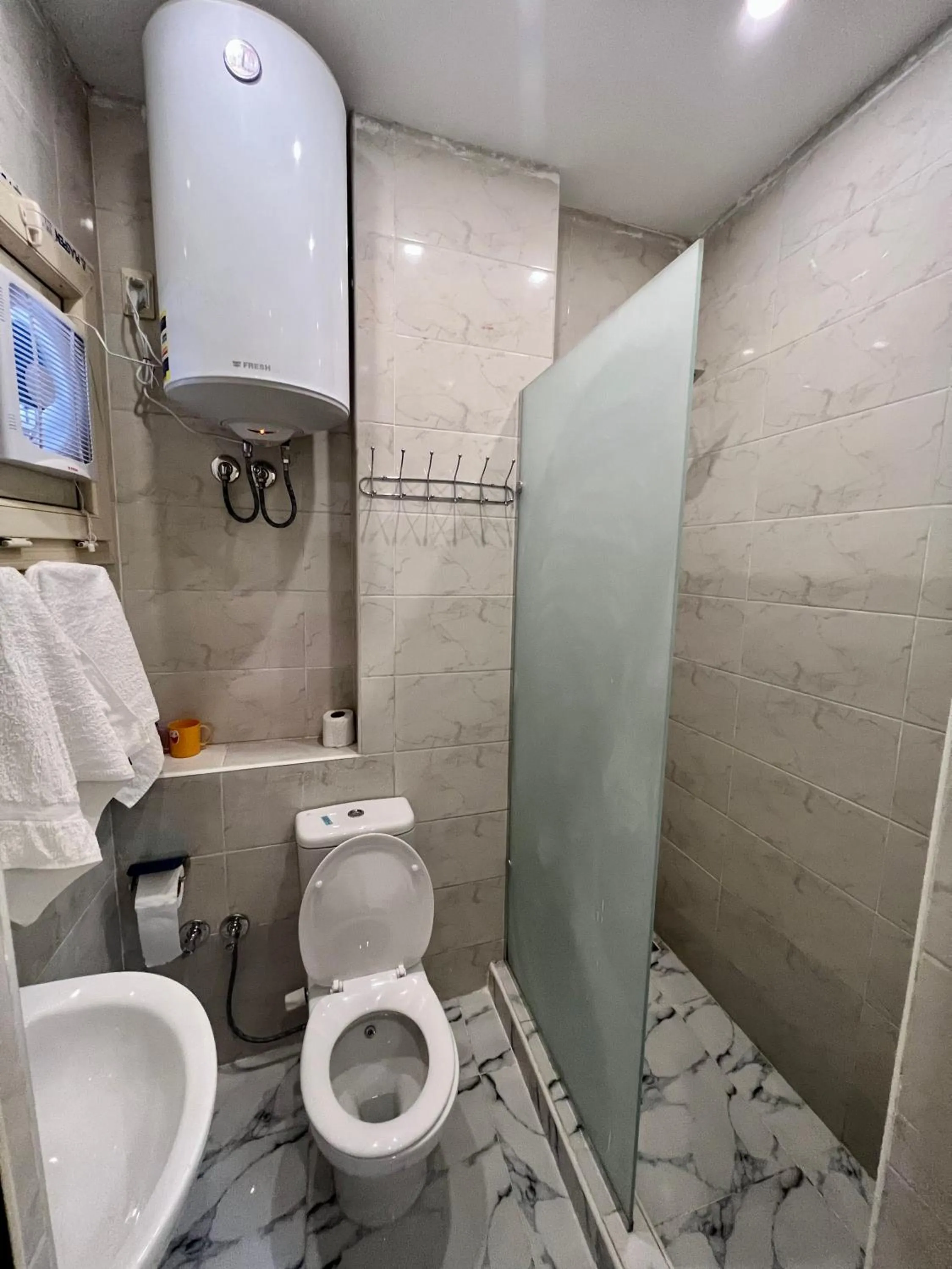 Shower in Life Pyramids Inn