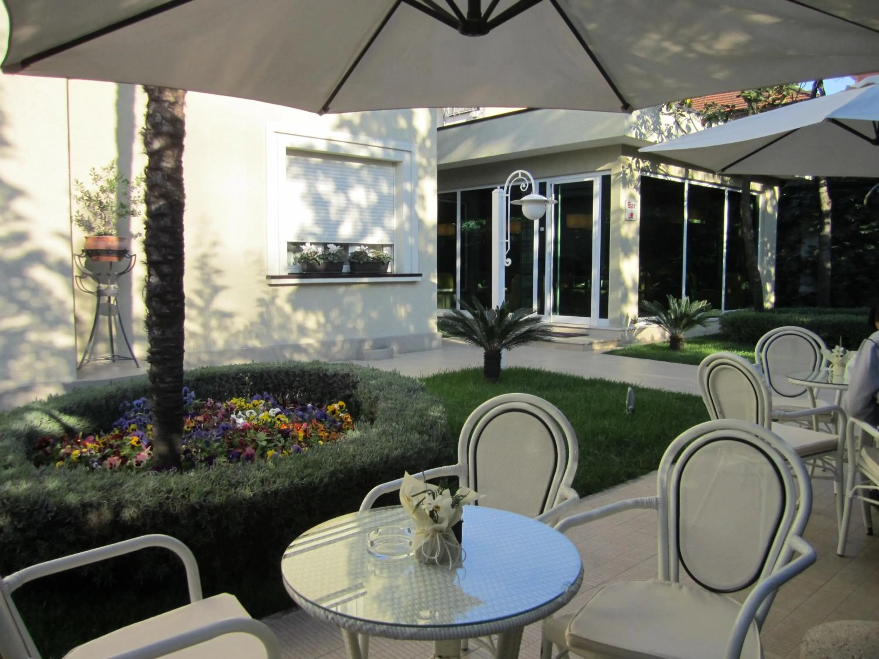 Facade/entrance in Hotel Sokrat