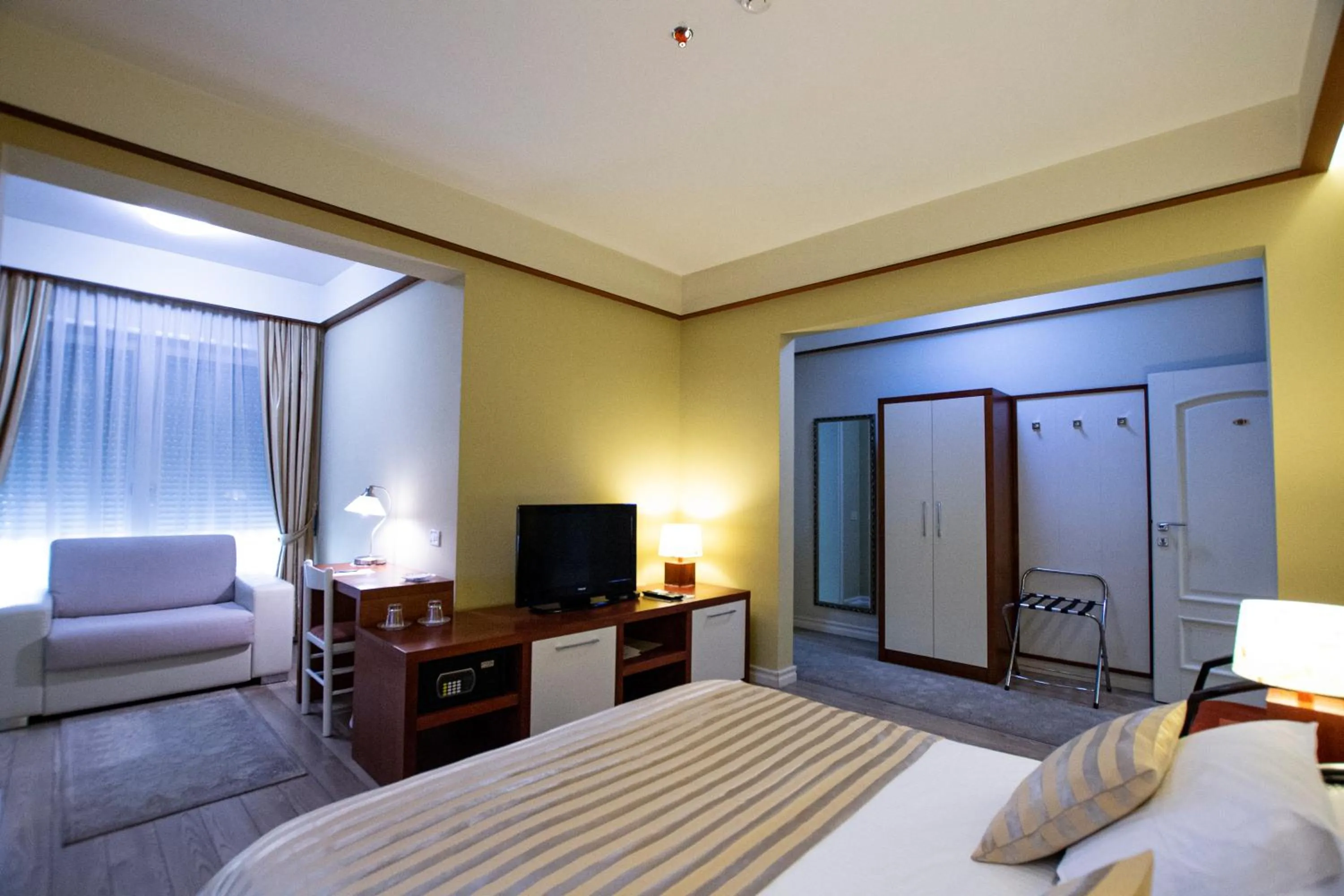 Photo of the whole room, Bed in Hotel Sokrat