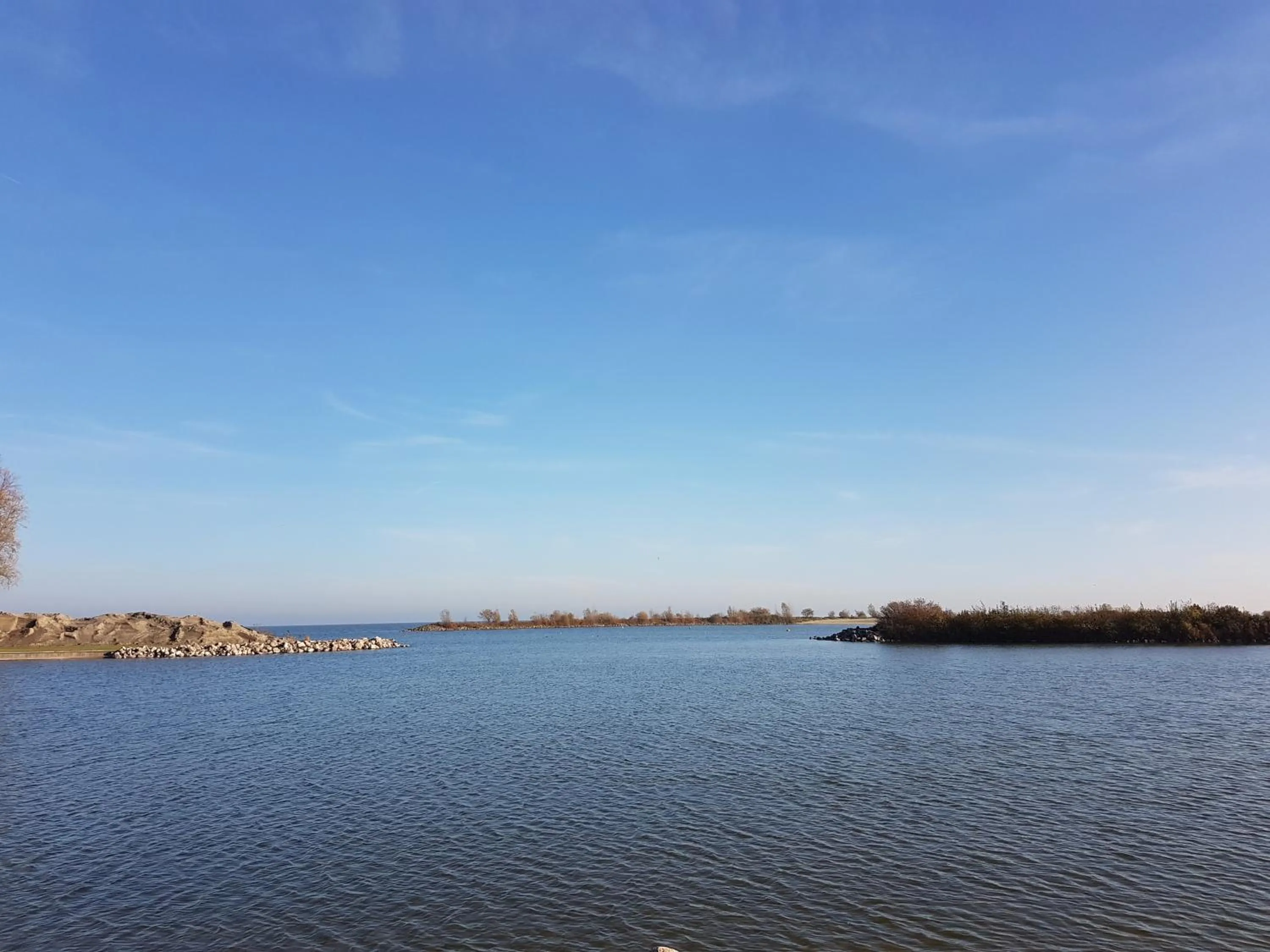 Sea view in lodge 61 hotel aan het water