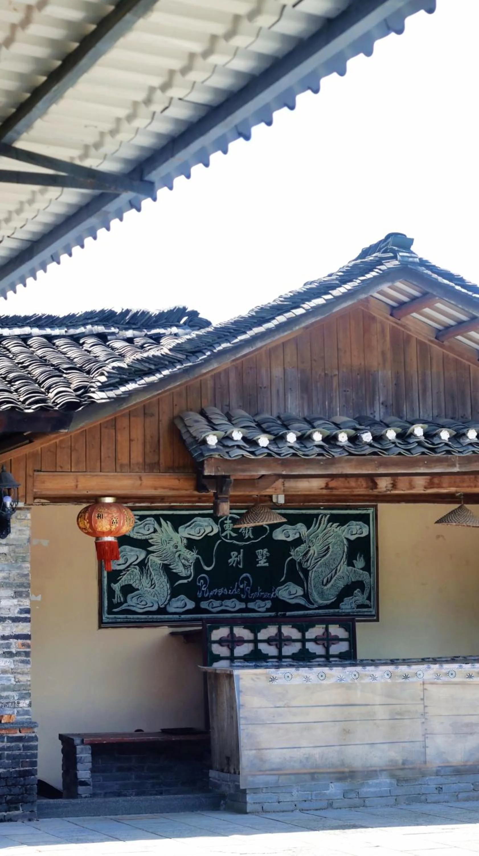 Property building in Riverside Retreat Hotel