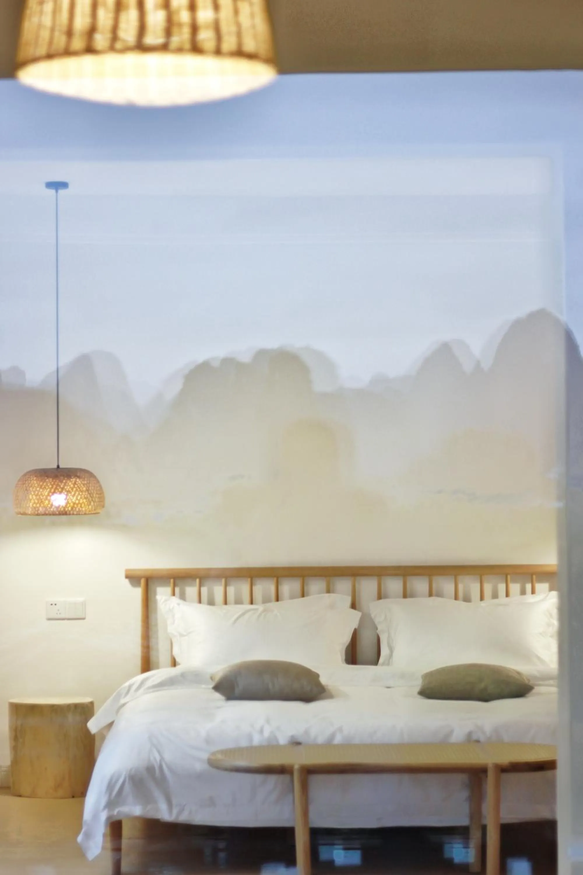 Property building, Bed in Riverside Retreat Hotel