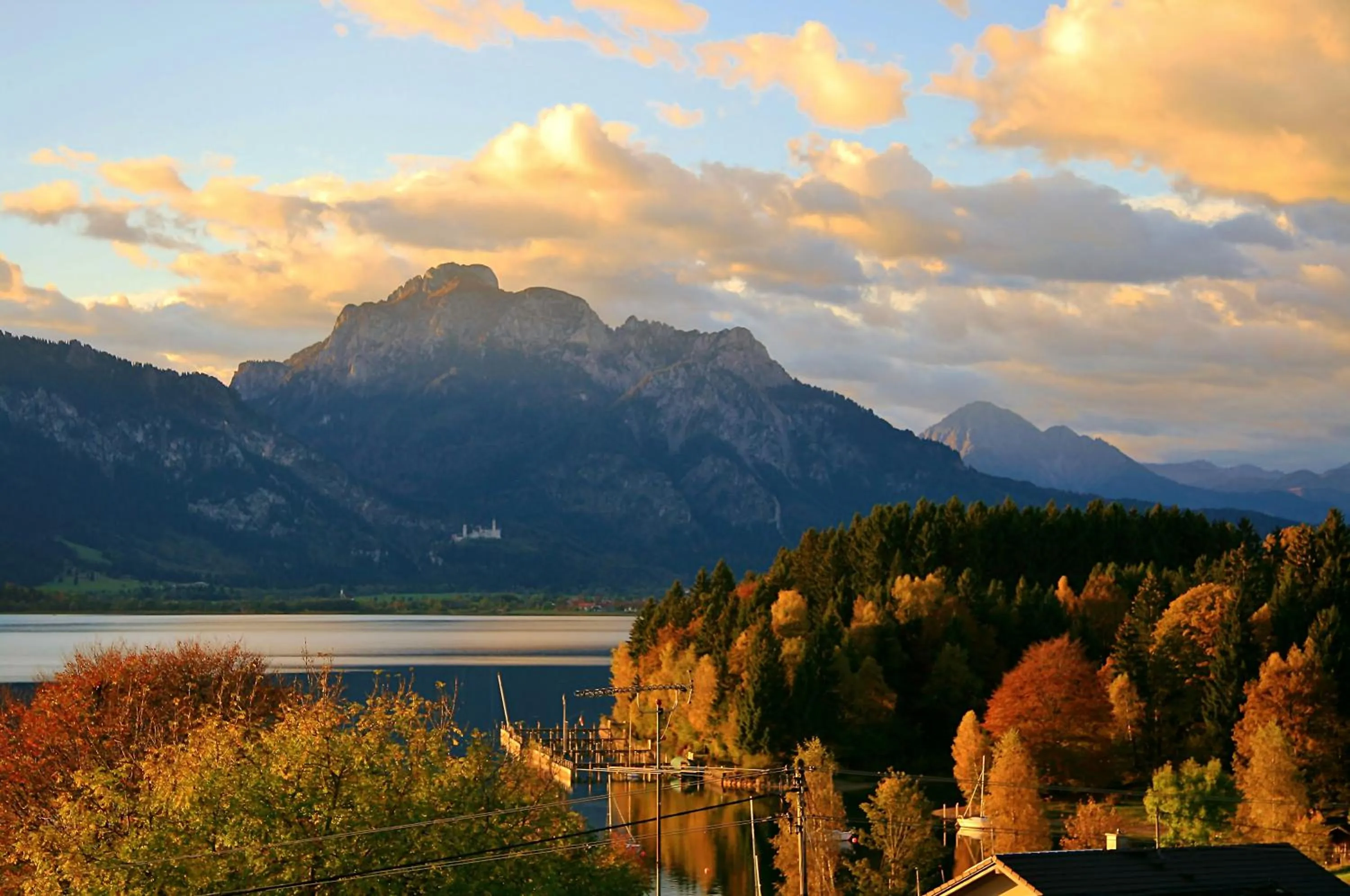 Nearby landmark in Seehotel und Appartements Schnöller