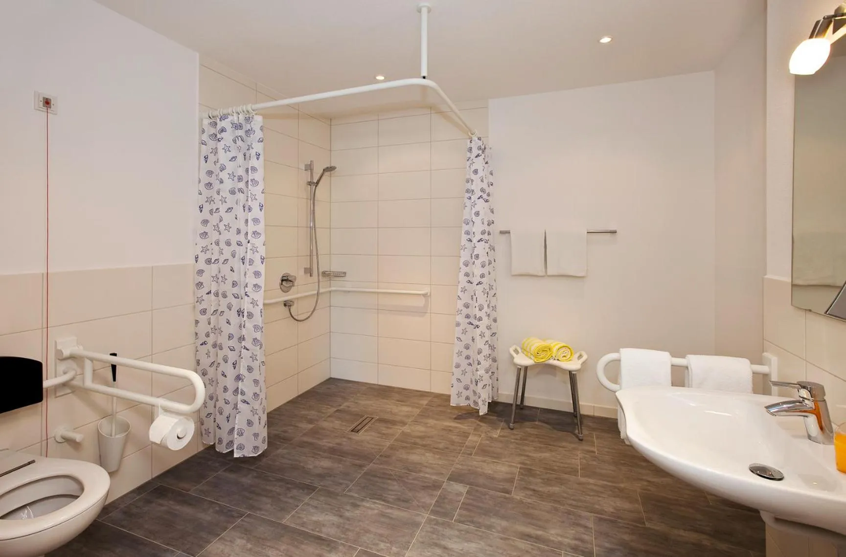 Shower in Seehotel und Appartements Schnöller