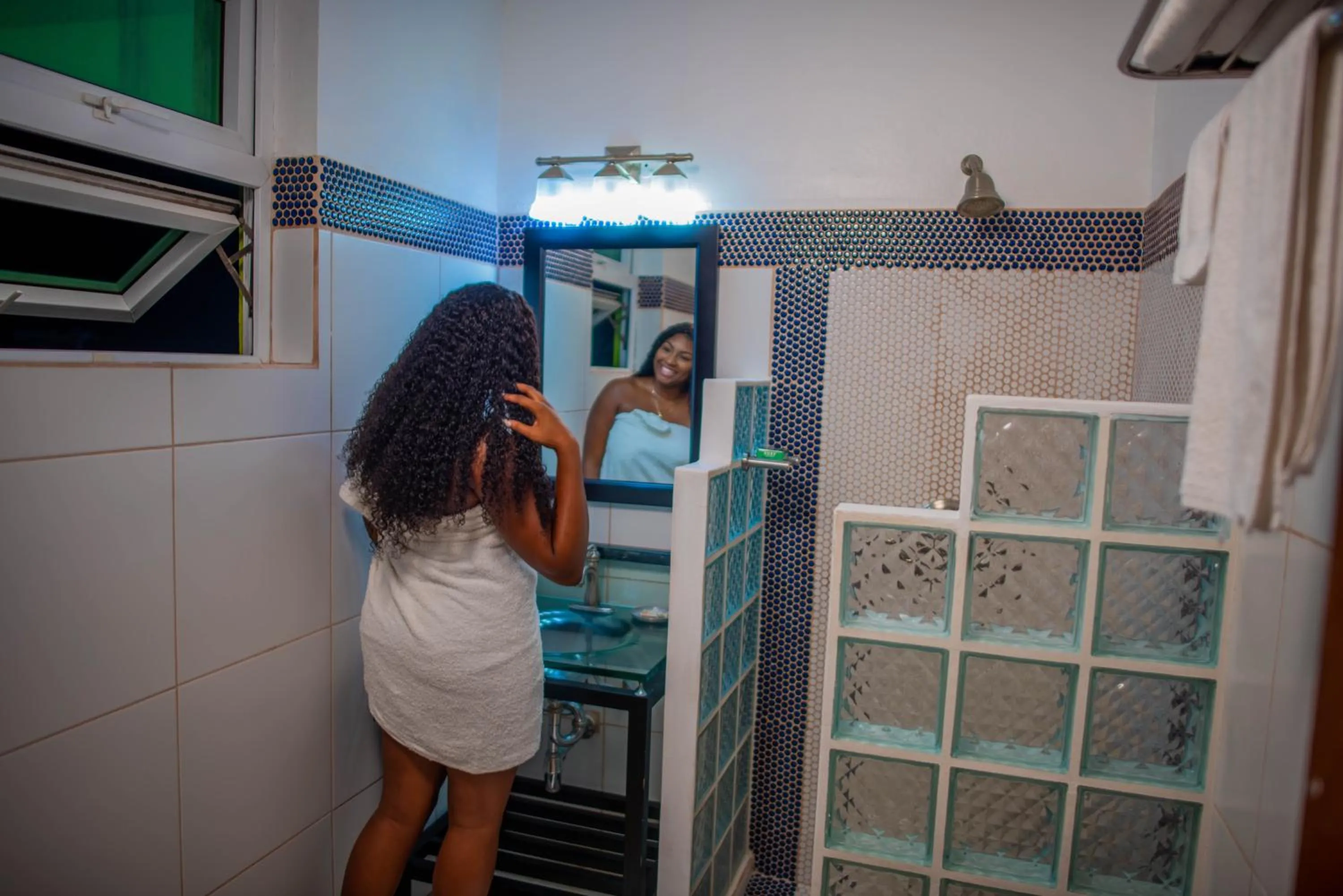 Bathroom in Ocean's Edge Lodge Restaurant & Bar