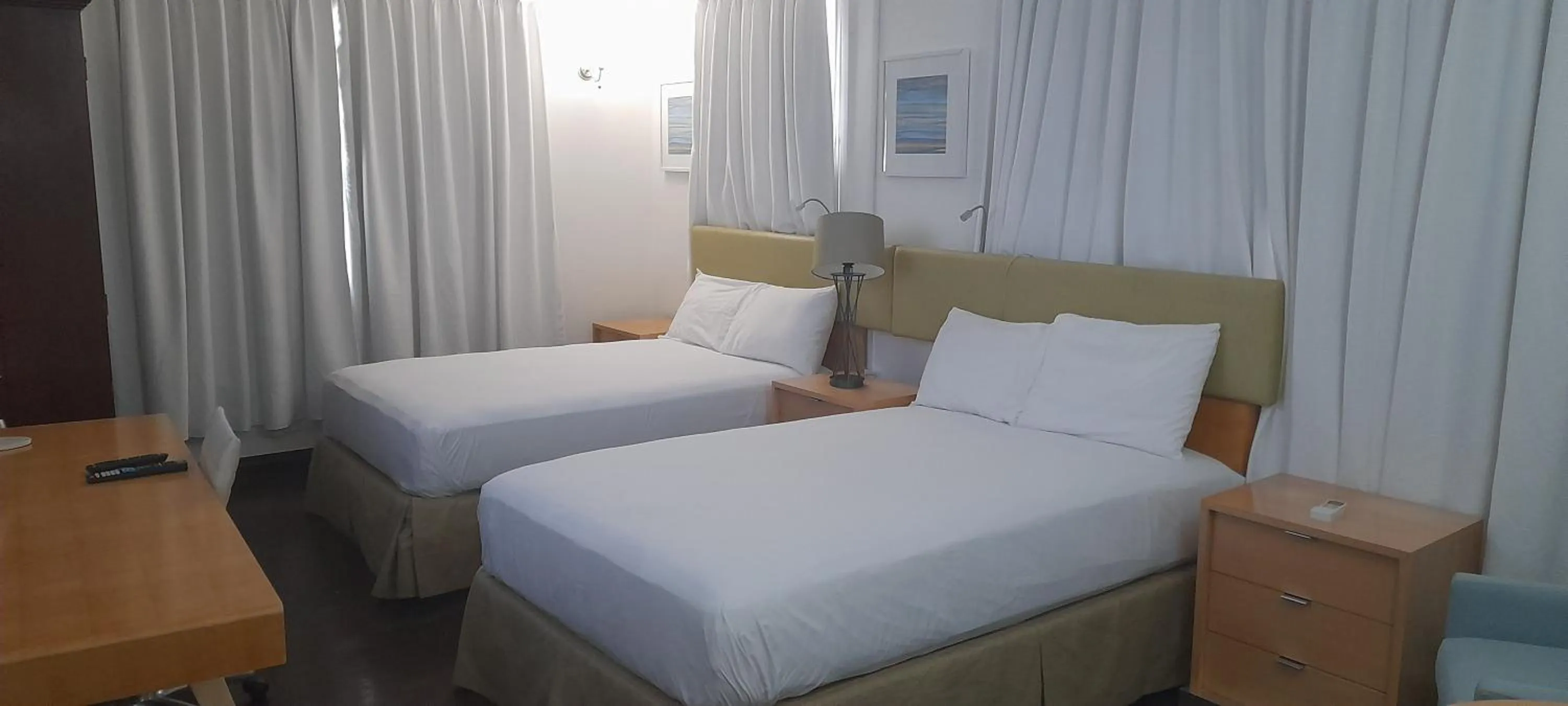 Bedroom, Bed in Ocean's Edge Lodge Restaurant & Bar