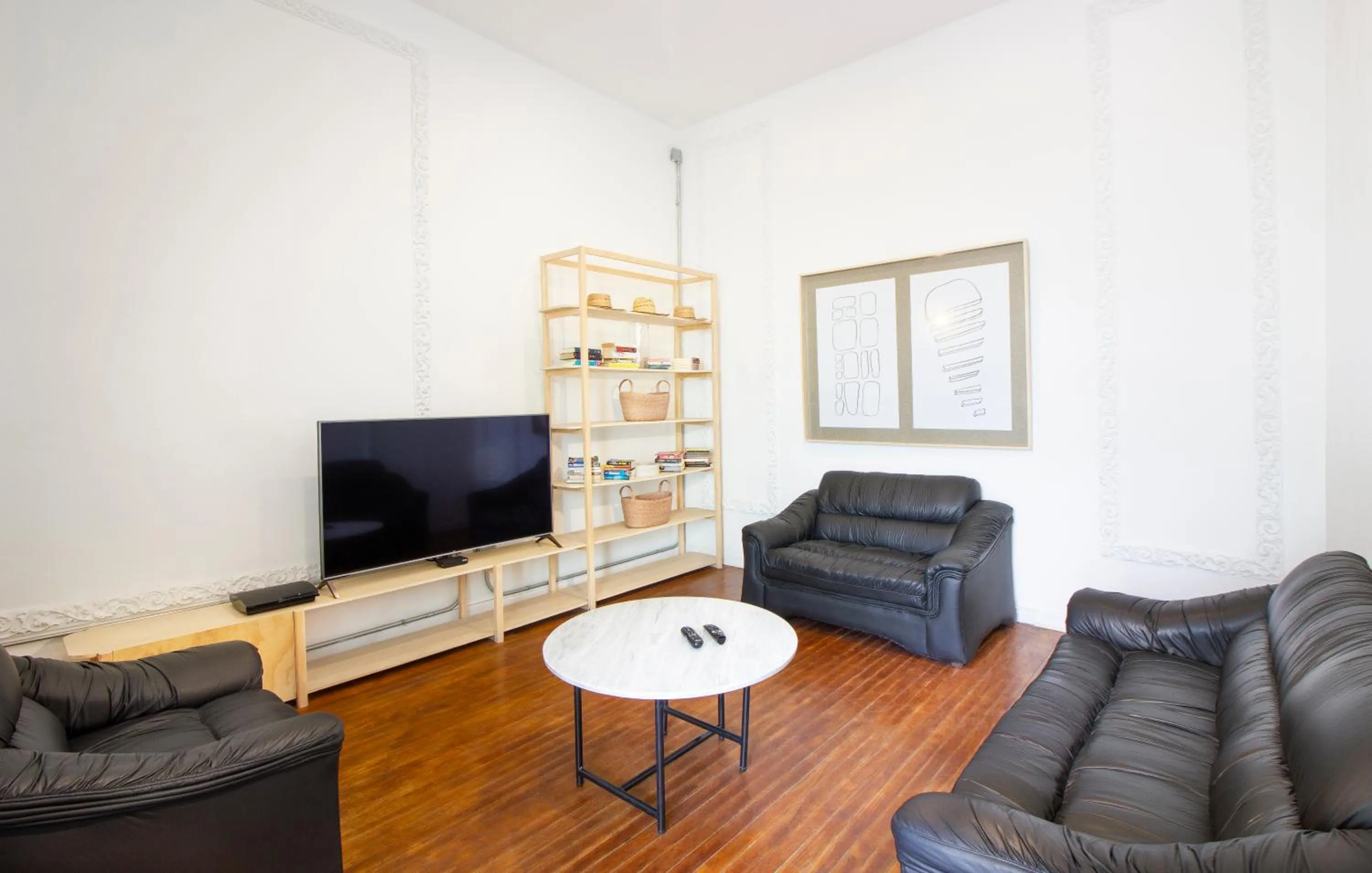 Entertainment in CASA MX alameda