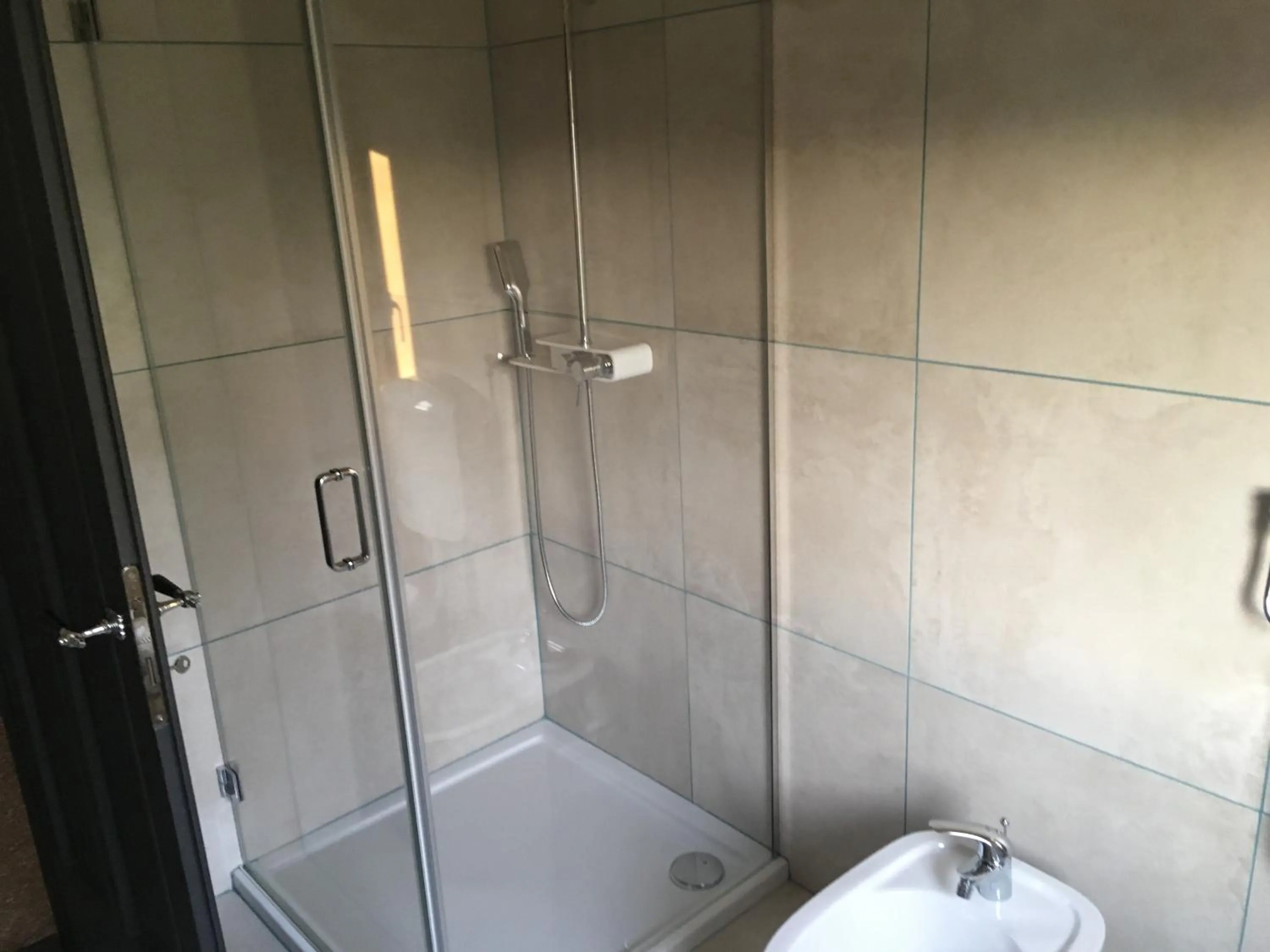 Photo of the whole room in piccadilly b&b